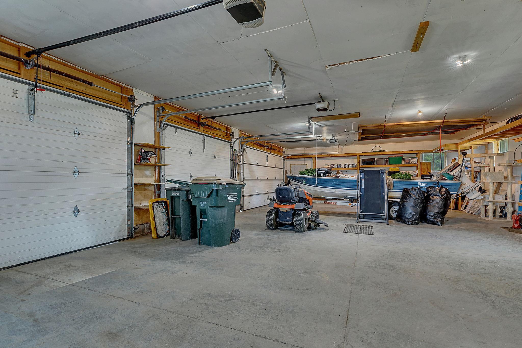 2292 Hennepin Ave N, Glencoe, MN 55336