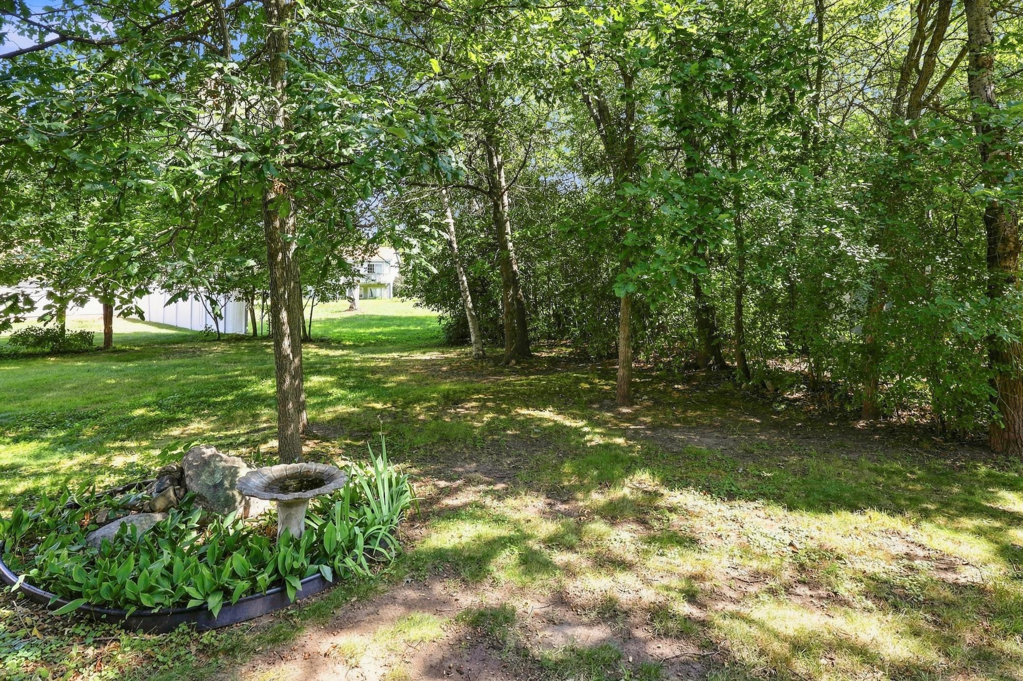 1063 Sunwood Park Ln, Waite Park, MN 56387