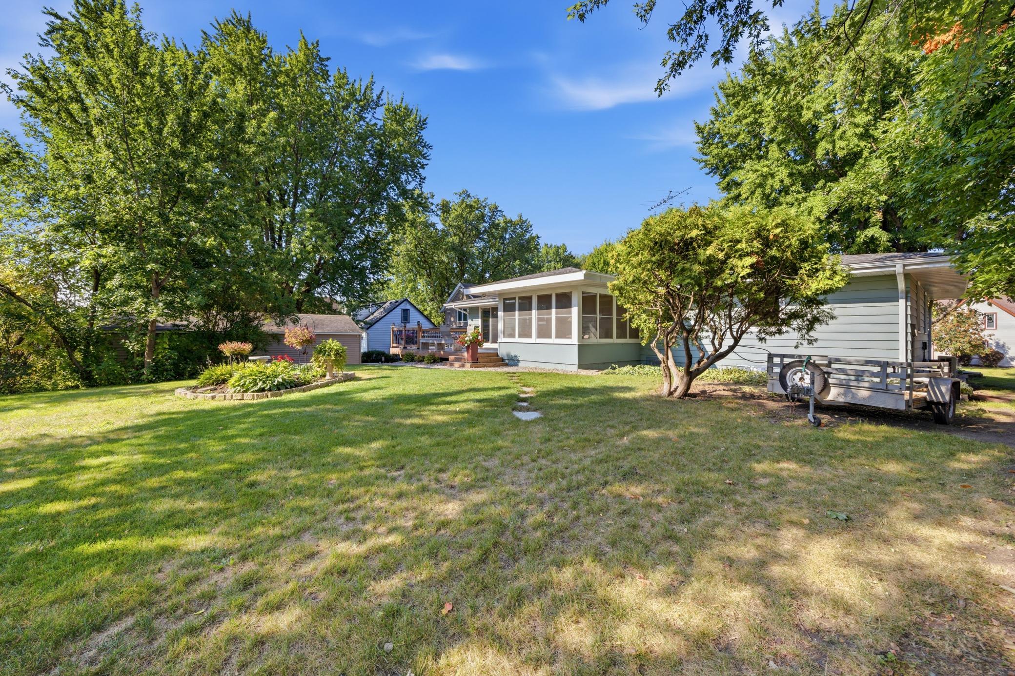 207 1st Ave SE, New Prague, MN 56071