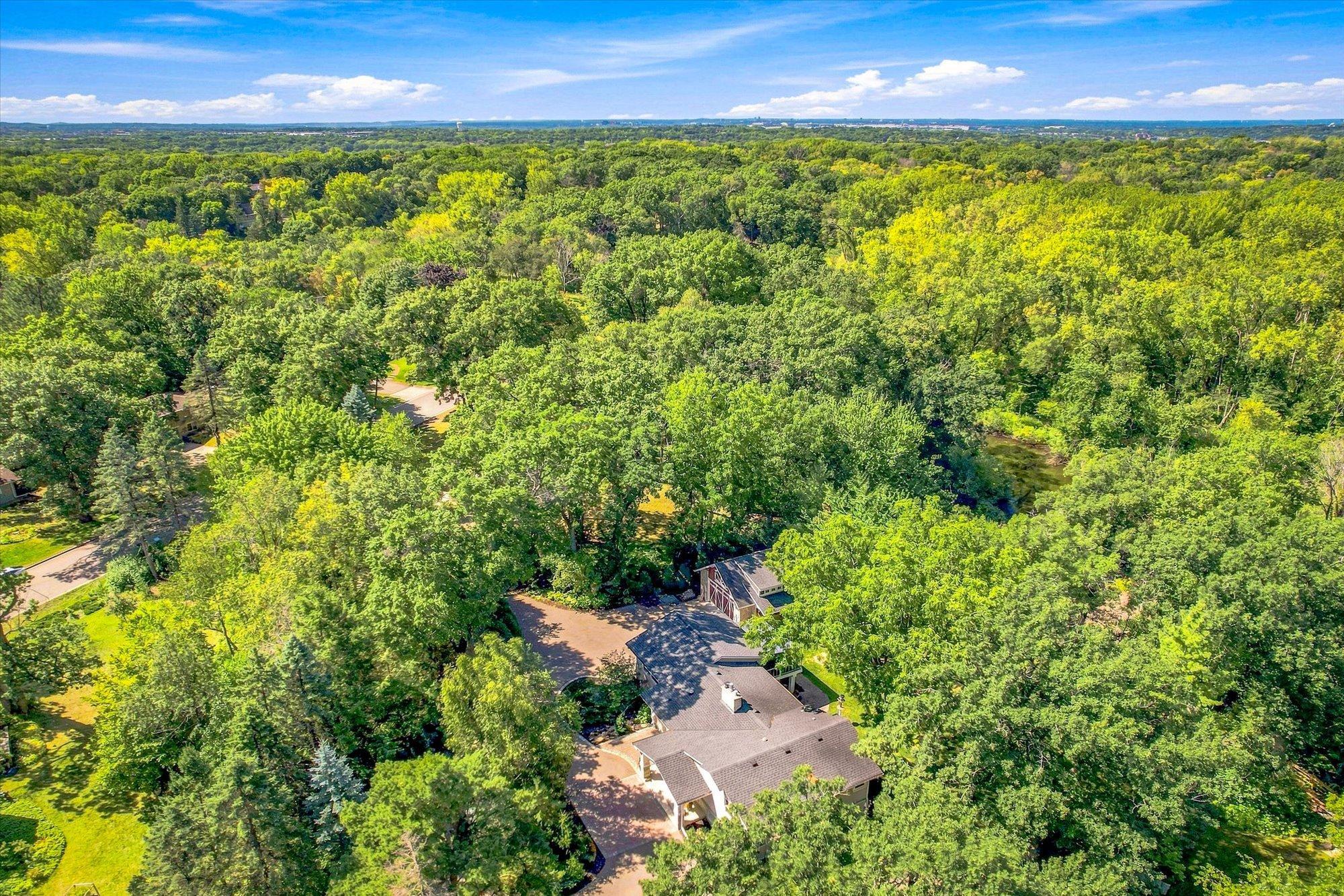 111 Teresa Dr, West Saint Paul, MN 55118