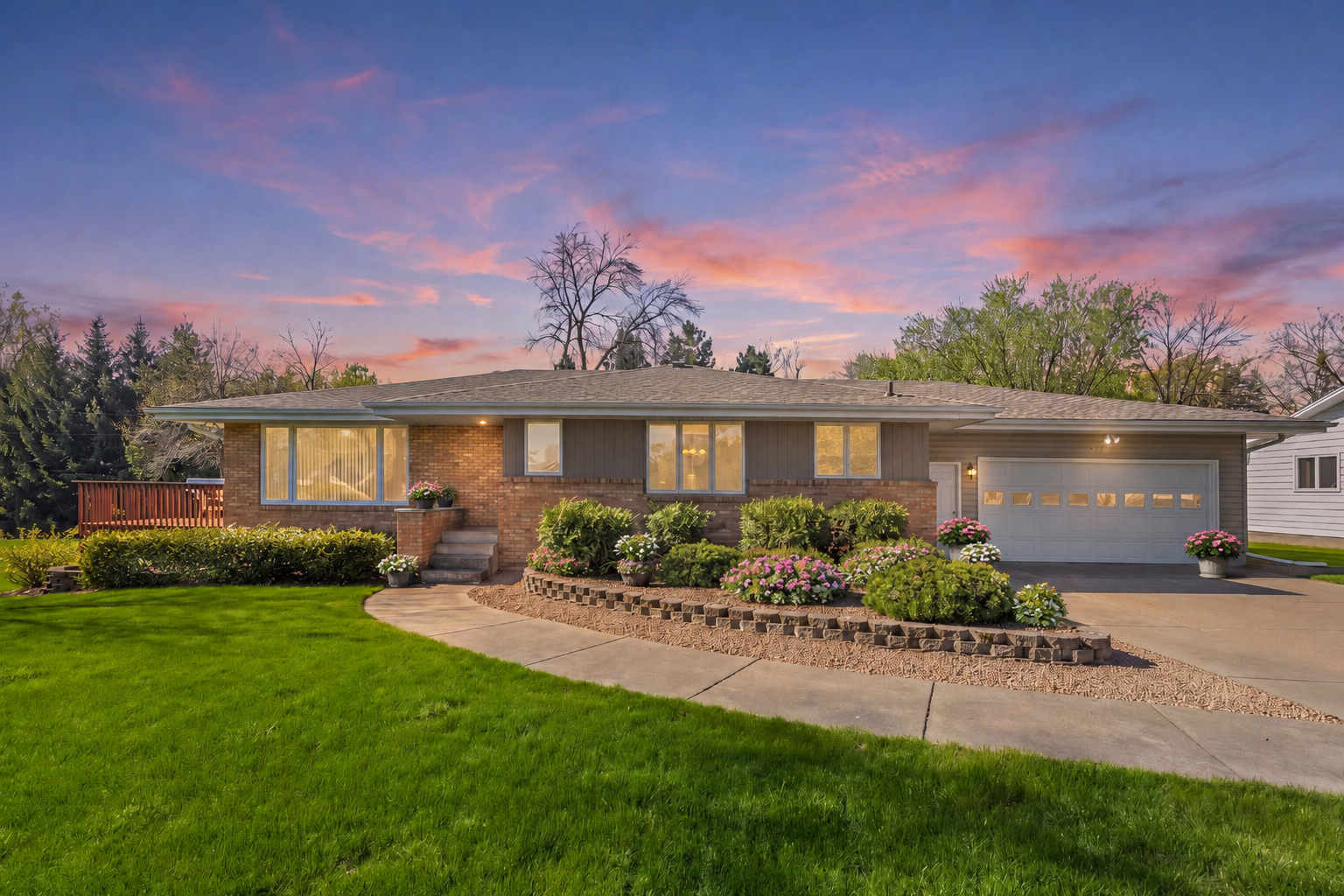 616 Elm Ave SE, Montgomery, MN 56069