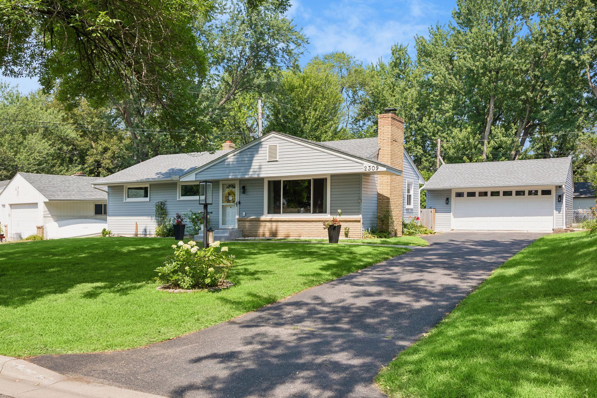 2309 Dorothy Ave, White Bear Lake, MN 55110