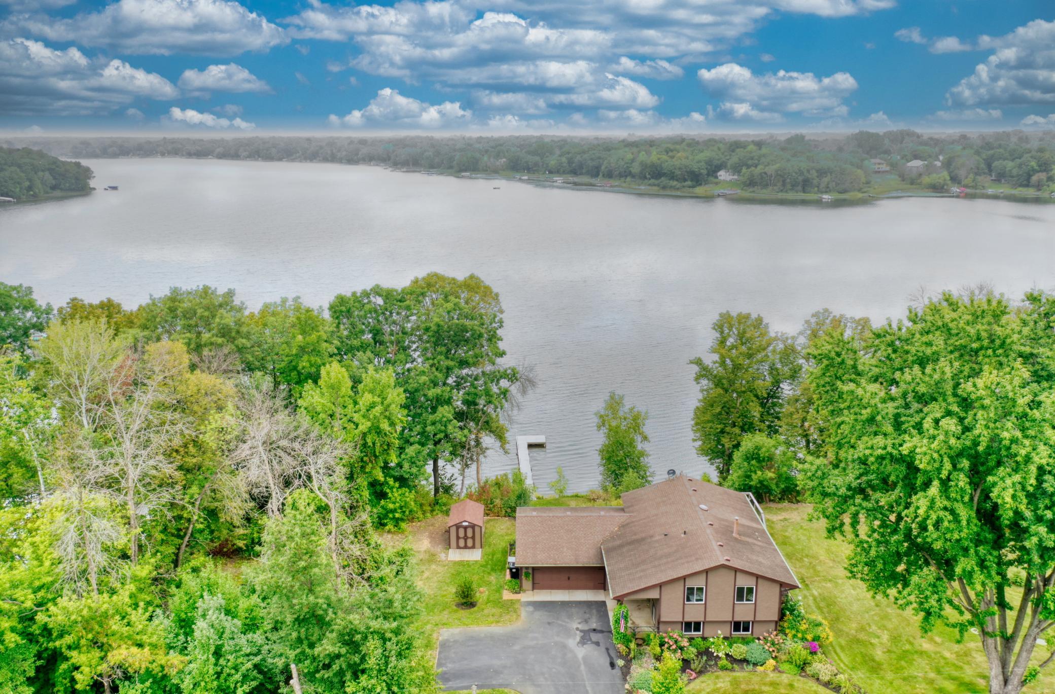 25253 W Comfort Dr, Forest Lake, MN 55025