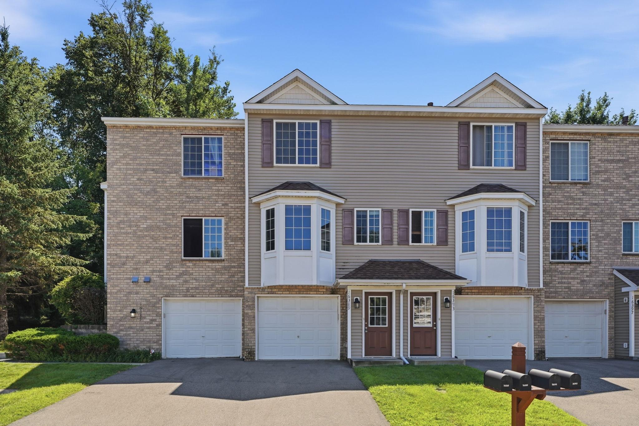 16389 Timber Crest Dr SE, Prior Lake, MN 55372