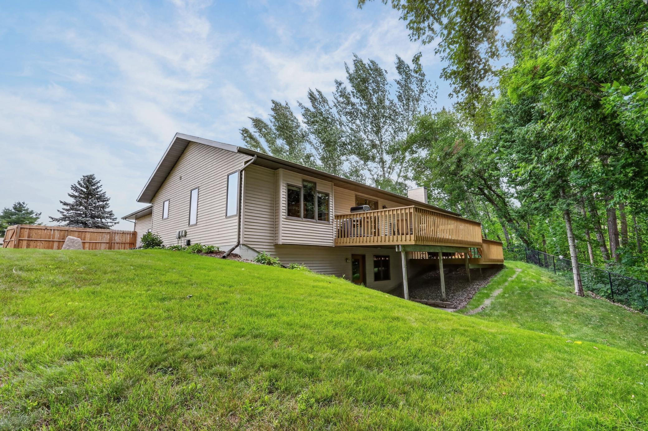 35695 Brookside Ln, Cohasset, MN 55721