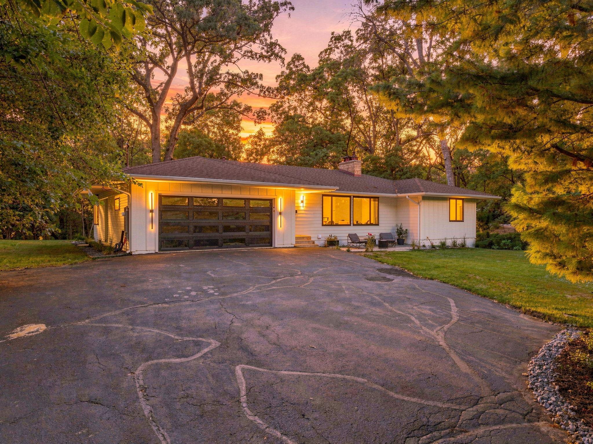 5708 Glen Ave, Minnetonka, MN 55345