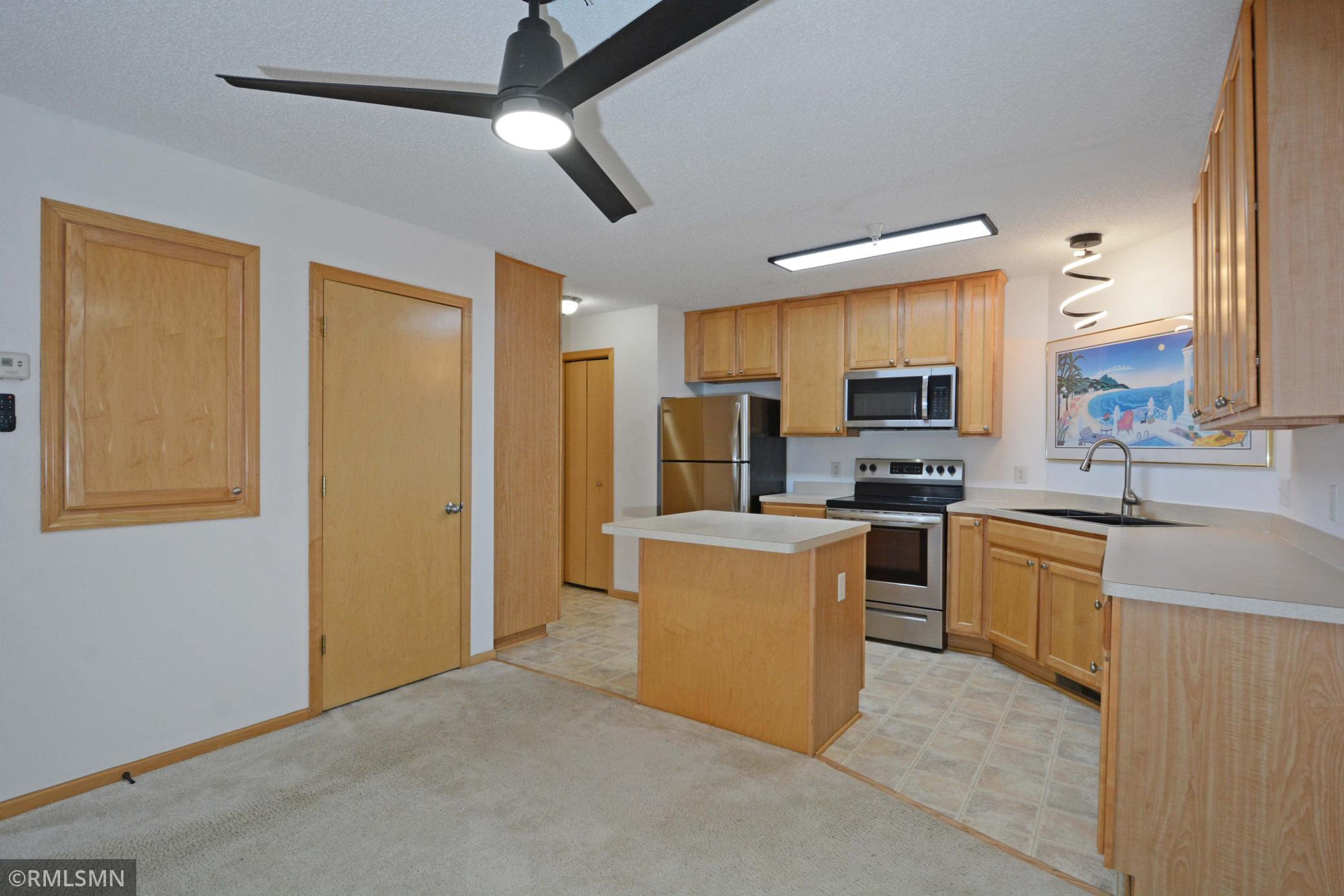 17565 69th Pl N, Maple Grove, MN 55311