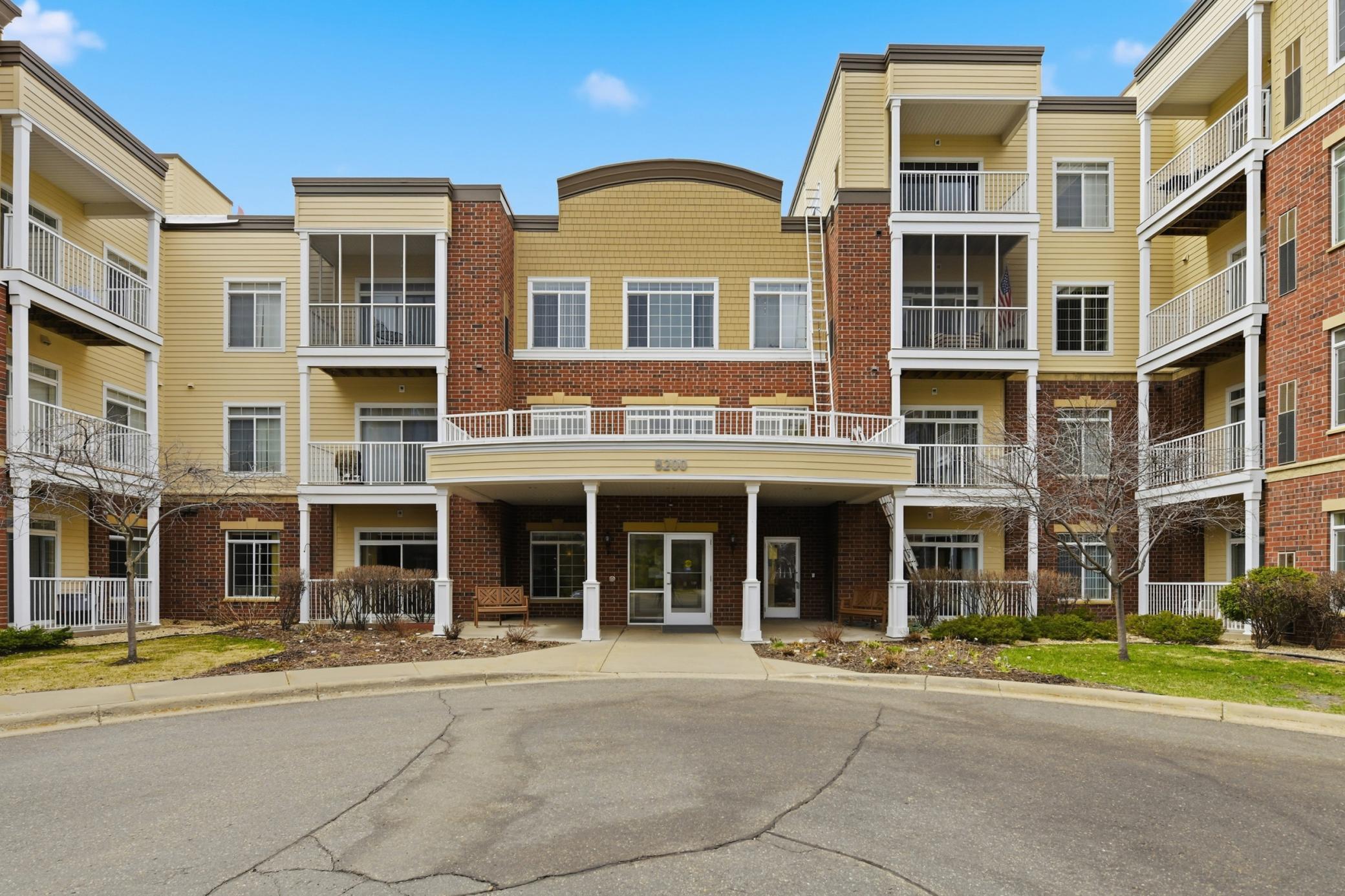 8200 W 33rd St #310, Saint Louis Park, MN 55426