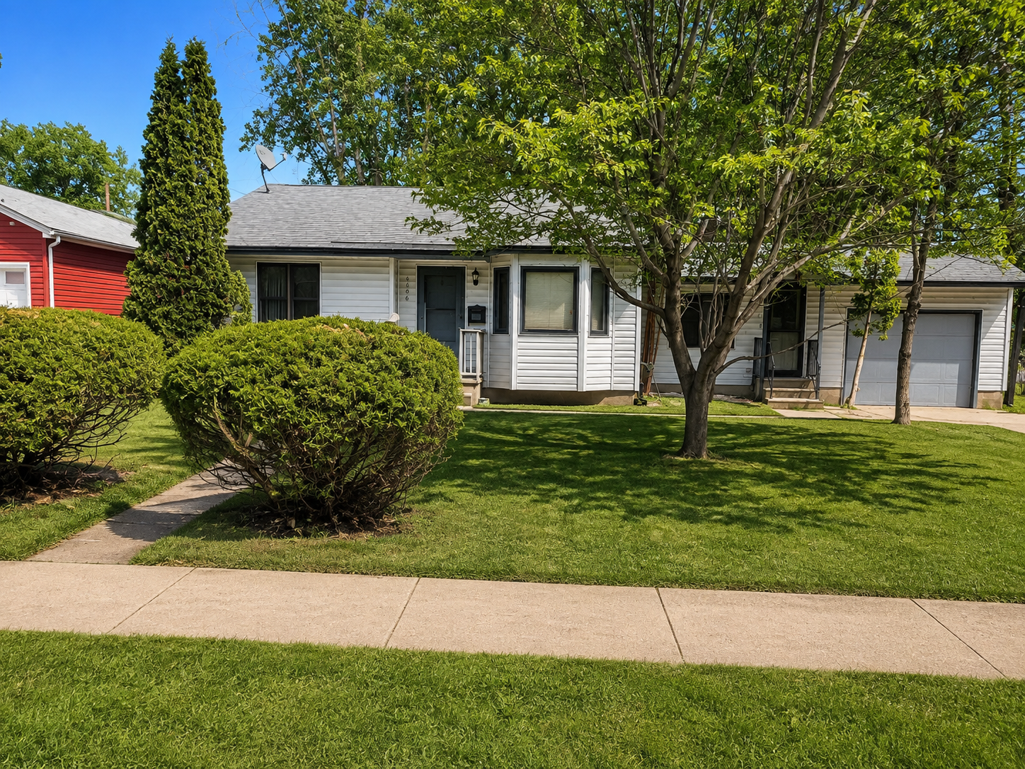 4906 Upton Ave N, Minneapolis, MN 55430
