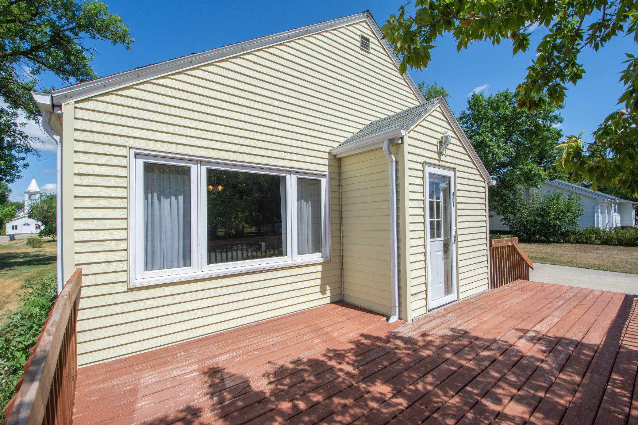 401 Lincoln Ave NE, Fertile, MN 56540
