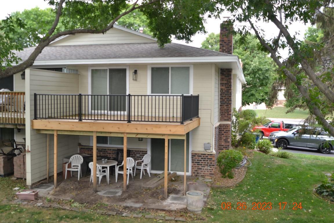 10452 Decatur Ave S, Bloomington, MN 55438