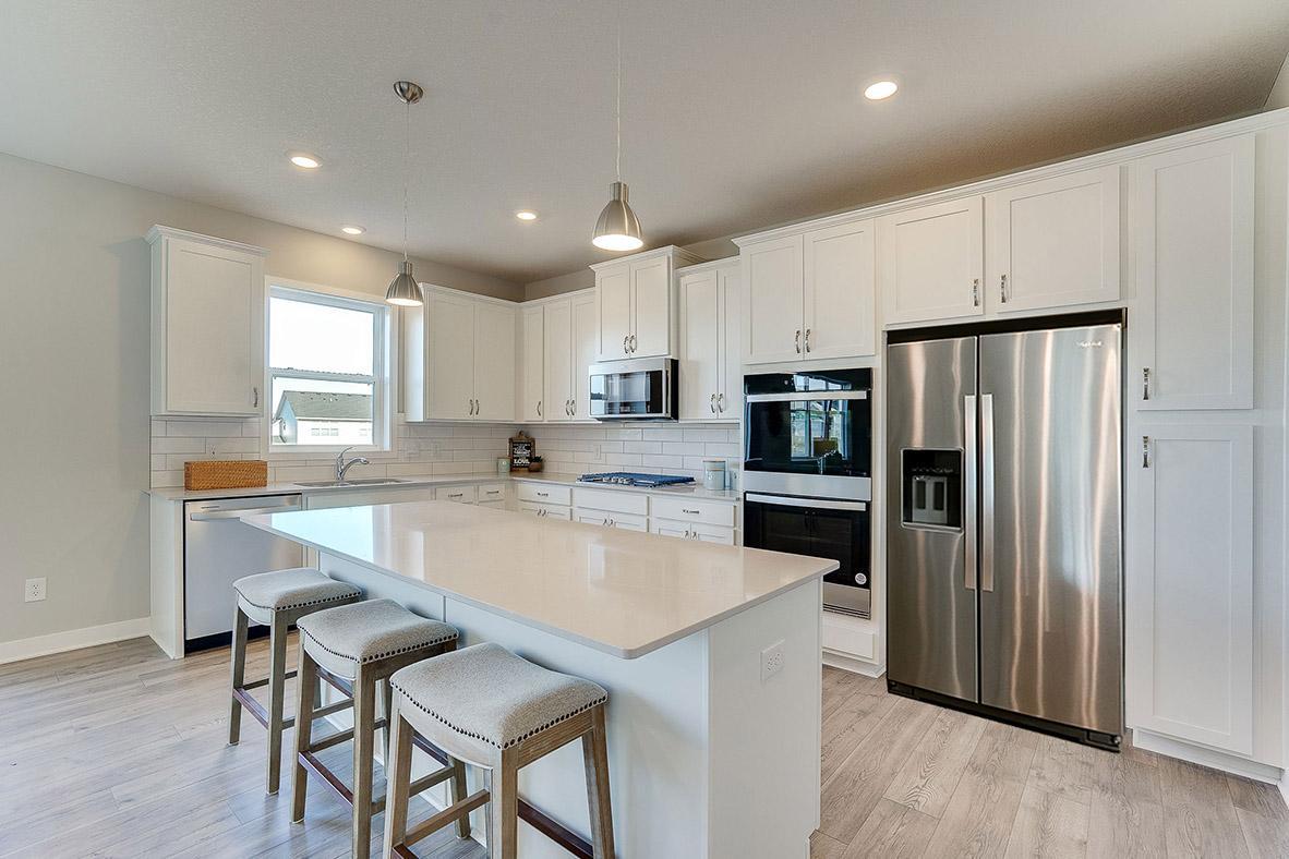 1643 Zumbro Ave, Shakopee, MN 55379