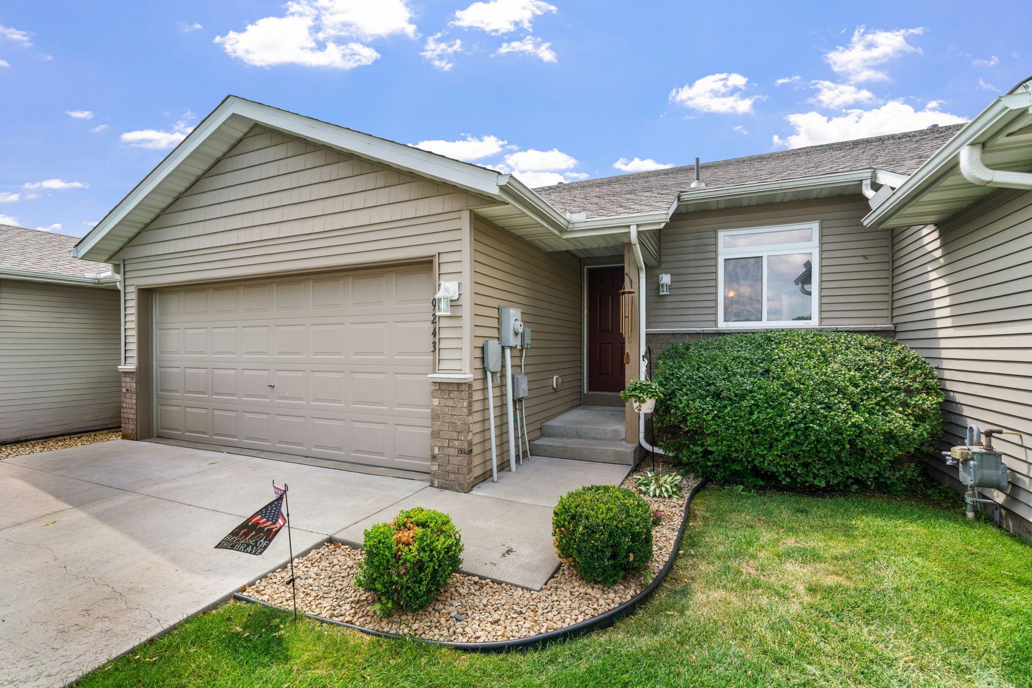 9243 Goodrich Dr, Monticello, MN 55362