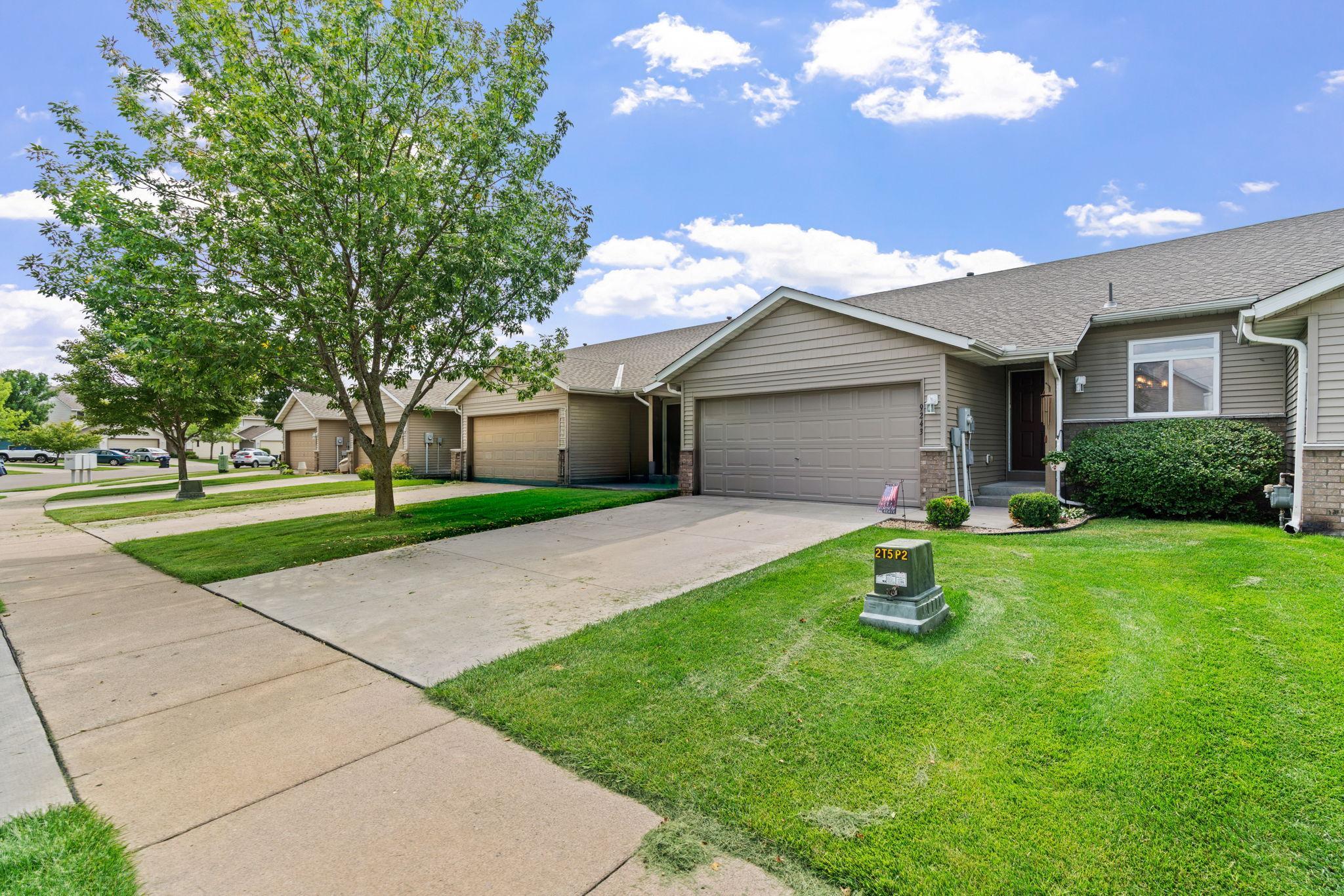 9243 Goodrich Dr, Monticello, MN 55362