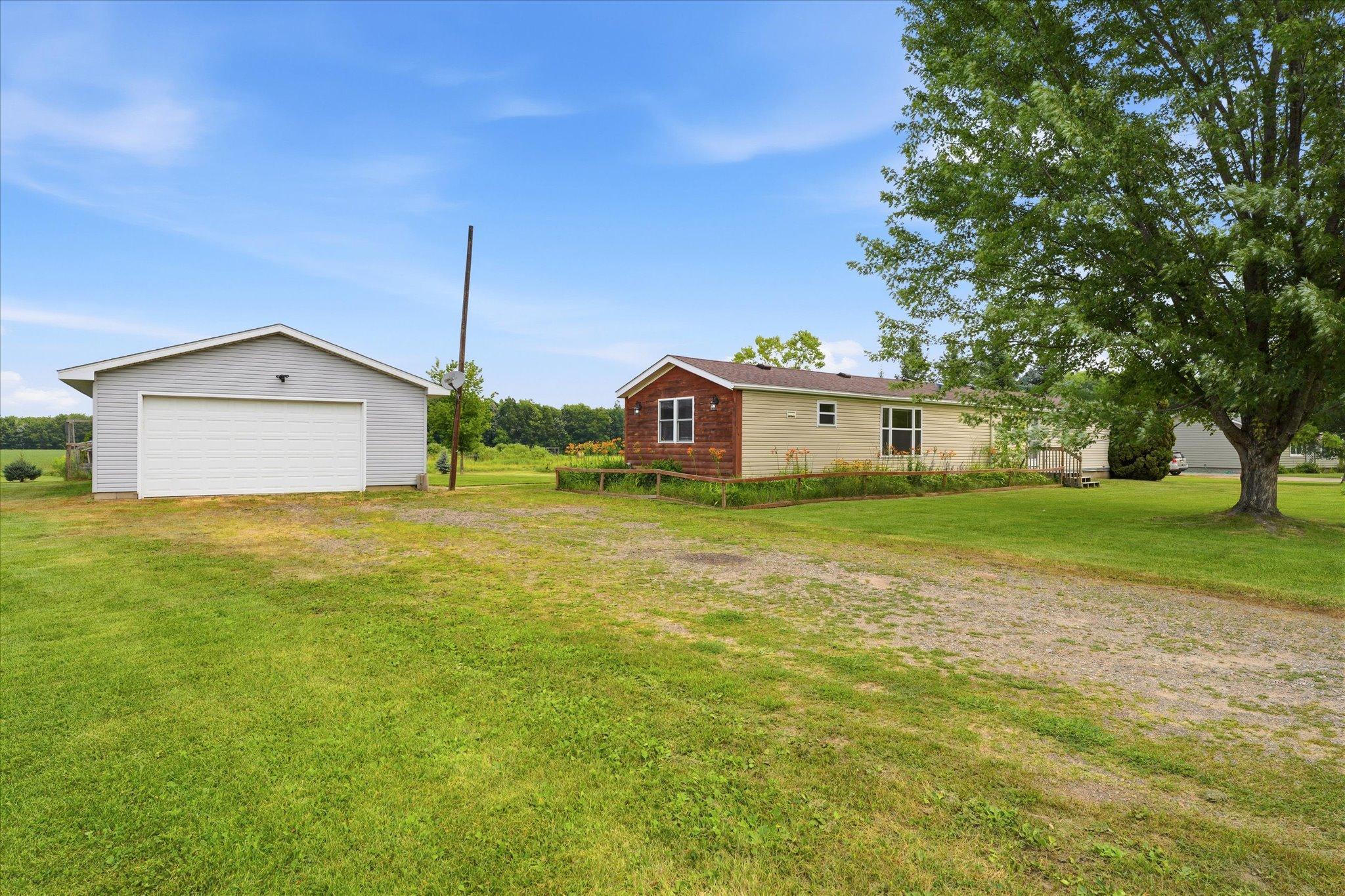 9528 Quail Rd, Onamia, MN 56359