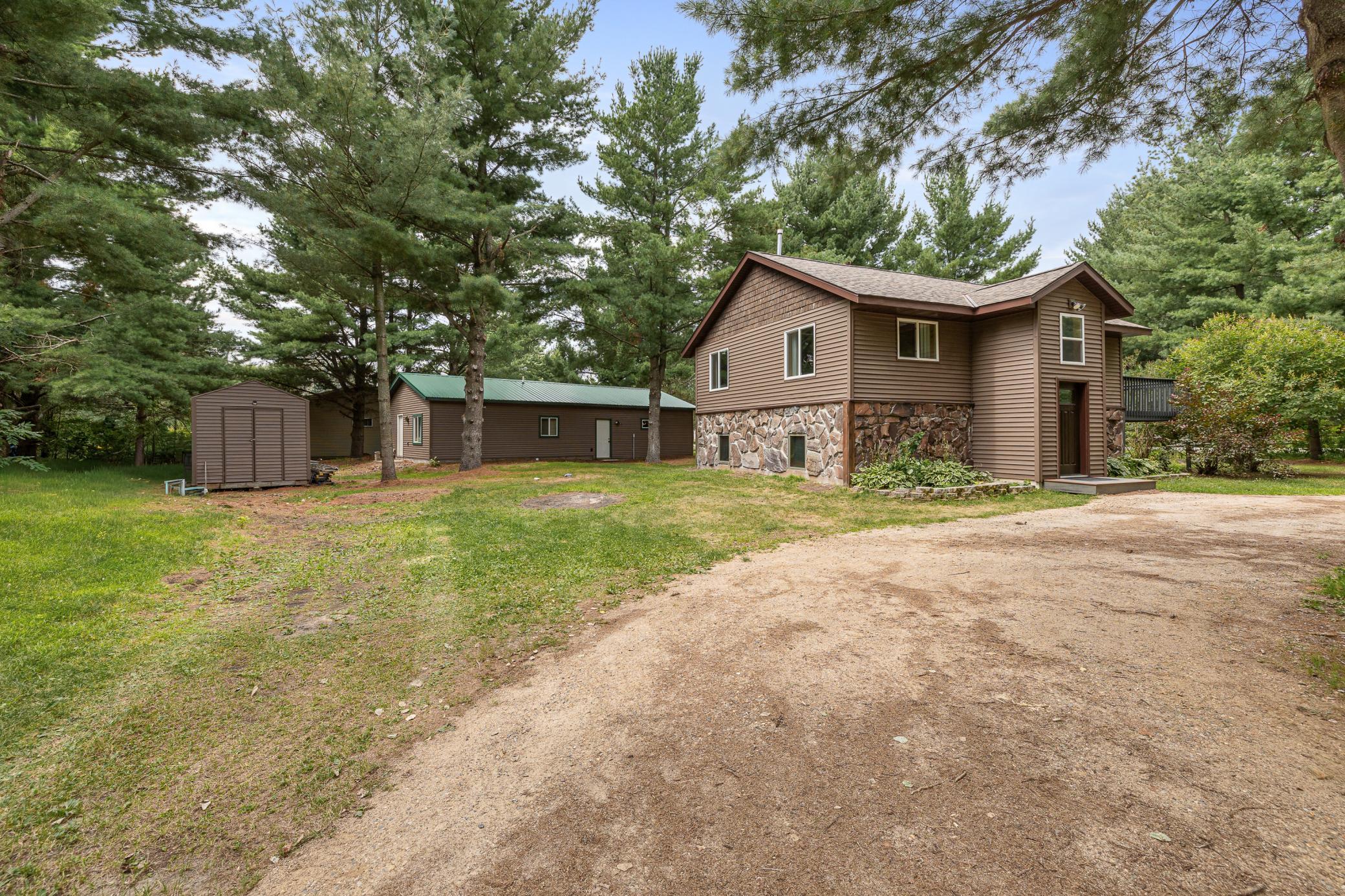 33181 Hickory Ln, Motley, MN 56466