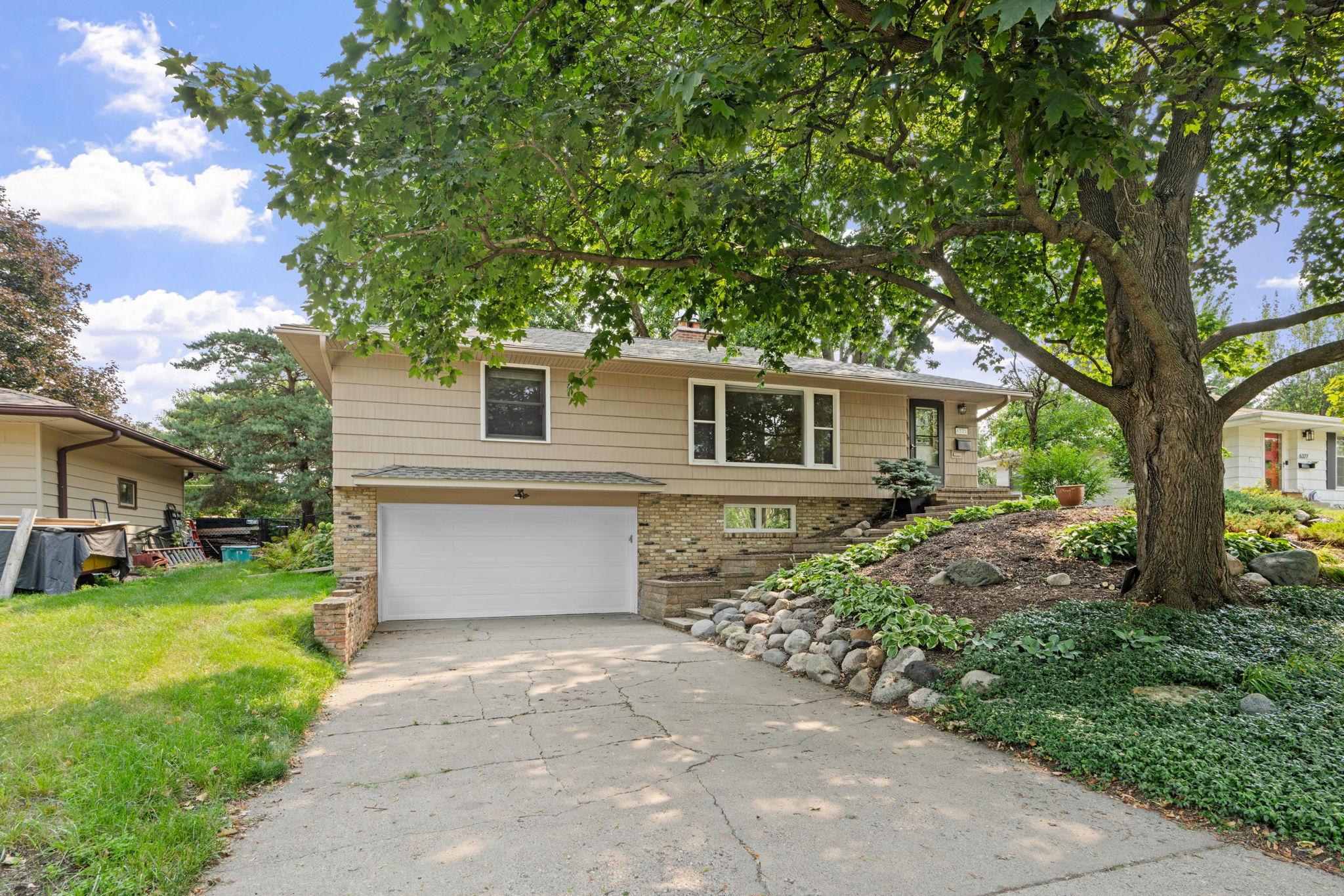 6321 Upton Ave S, Richfield, MN 55423