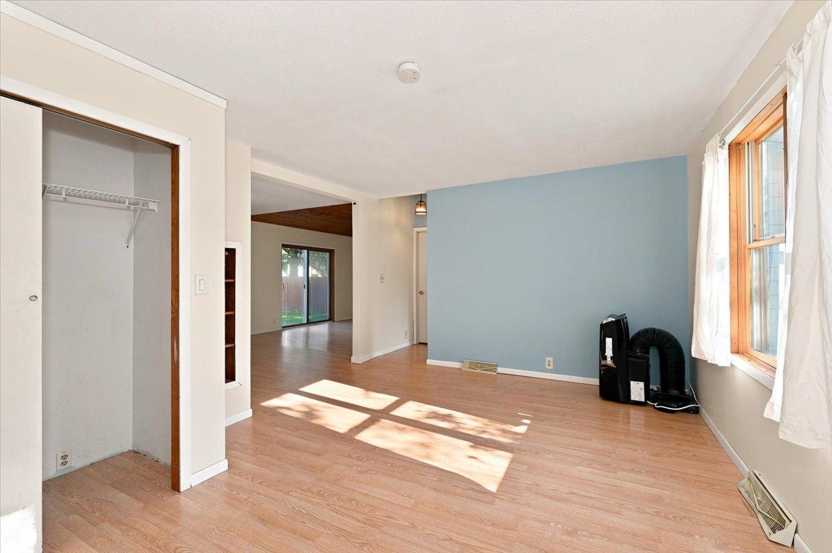 2009 Washington Ave, Superior, WI 54880