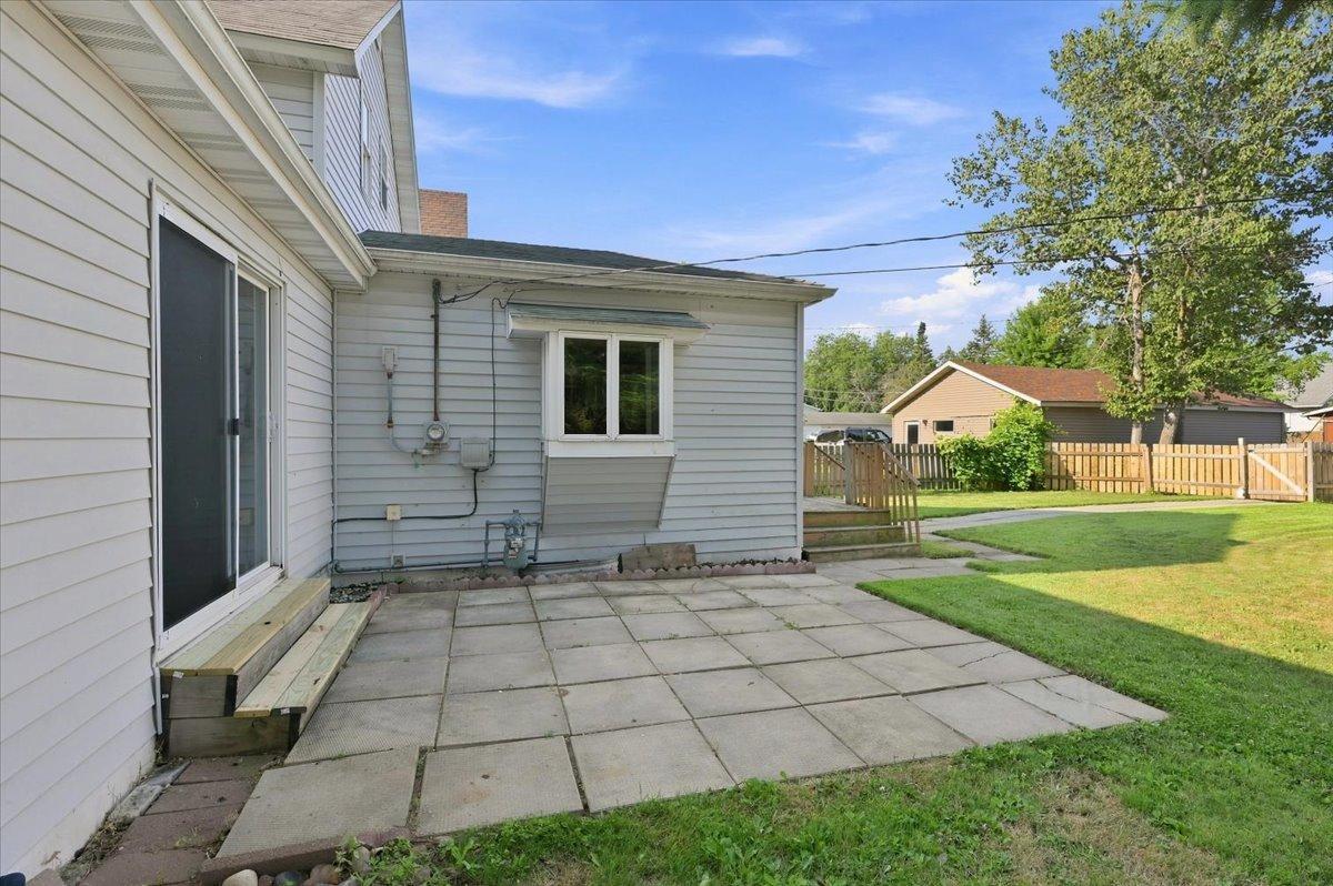 2009 Washington Ave, Superior, WI 54880