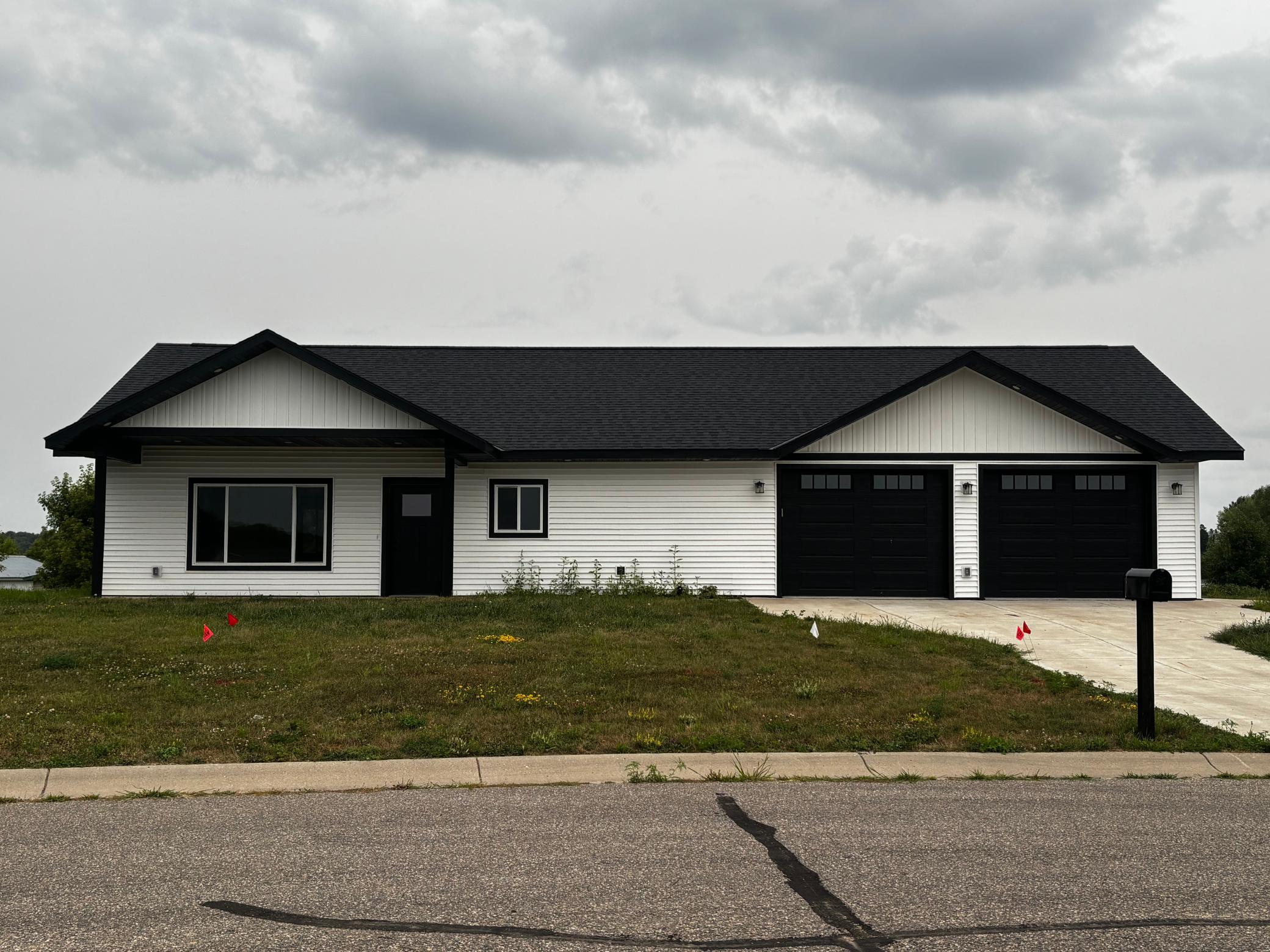 338 Greenview Ln, Miltona, MN 56354
