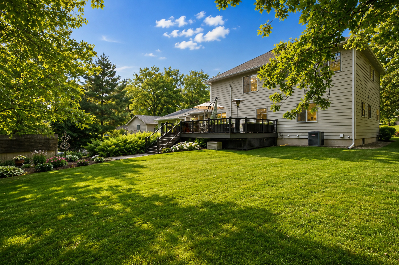 14901 Williston Ln, Minnetonka, MN 55345
