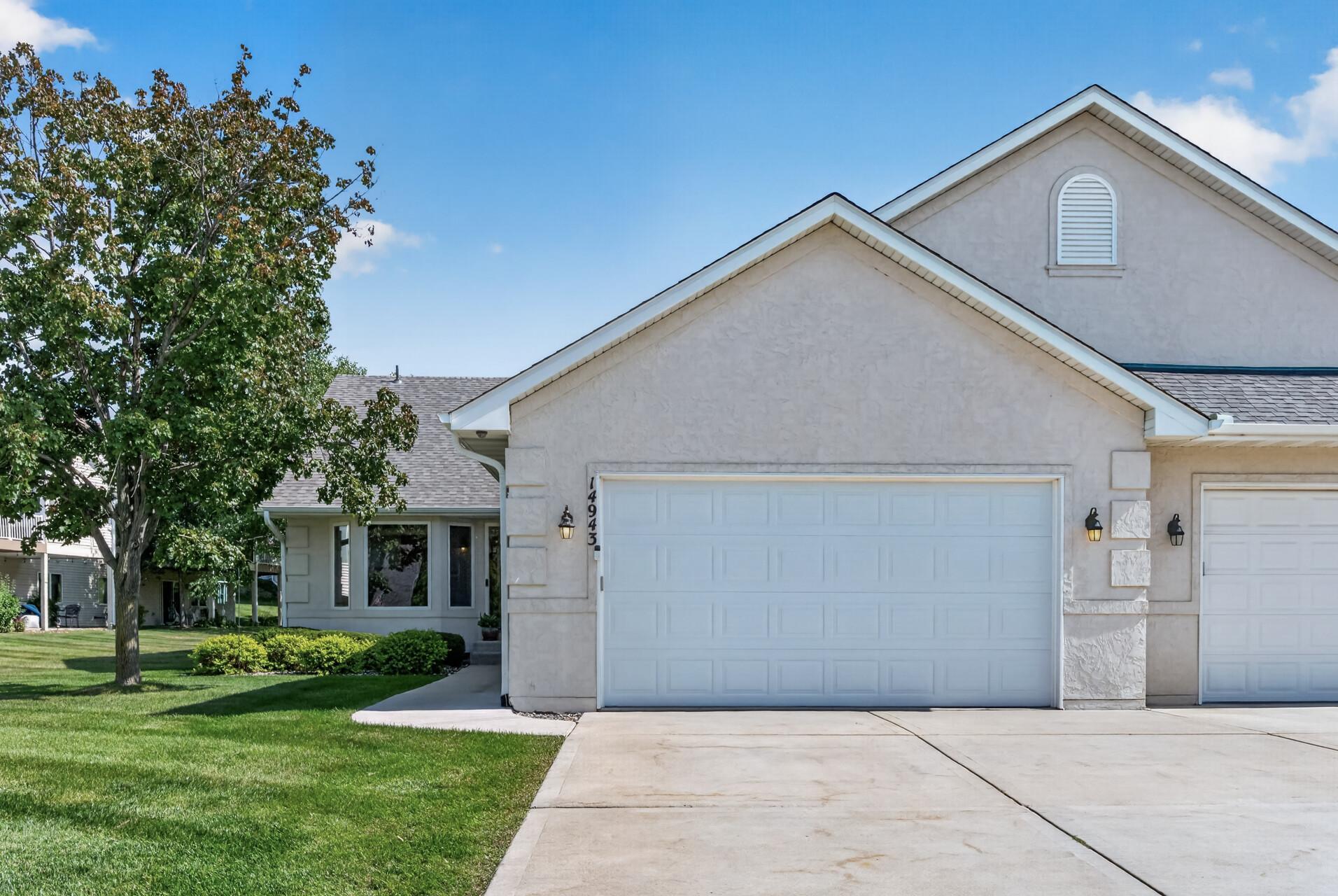 14943 Hillside Cir NW, Prior Lake, MN 55372