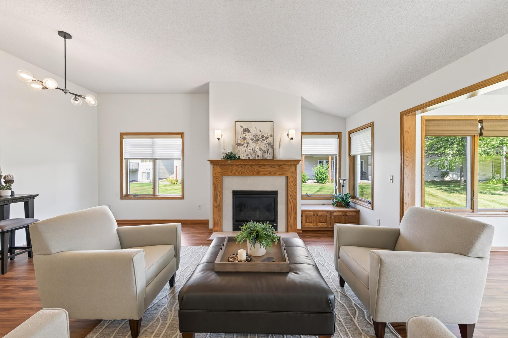 14943 Hillside Cir NW, Prior Lake, MN 55372