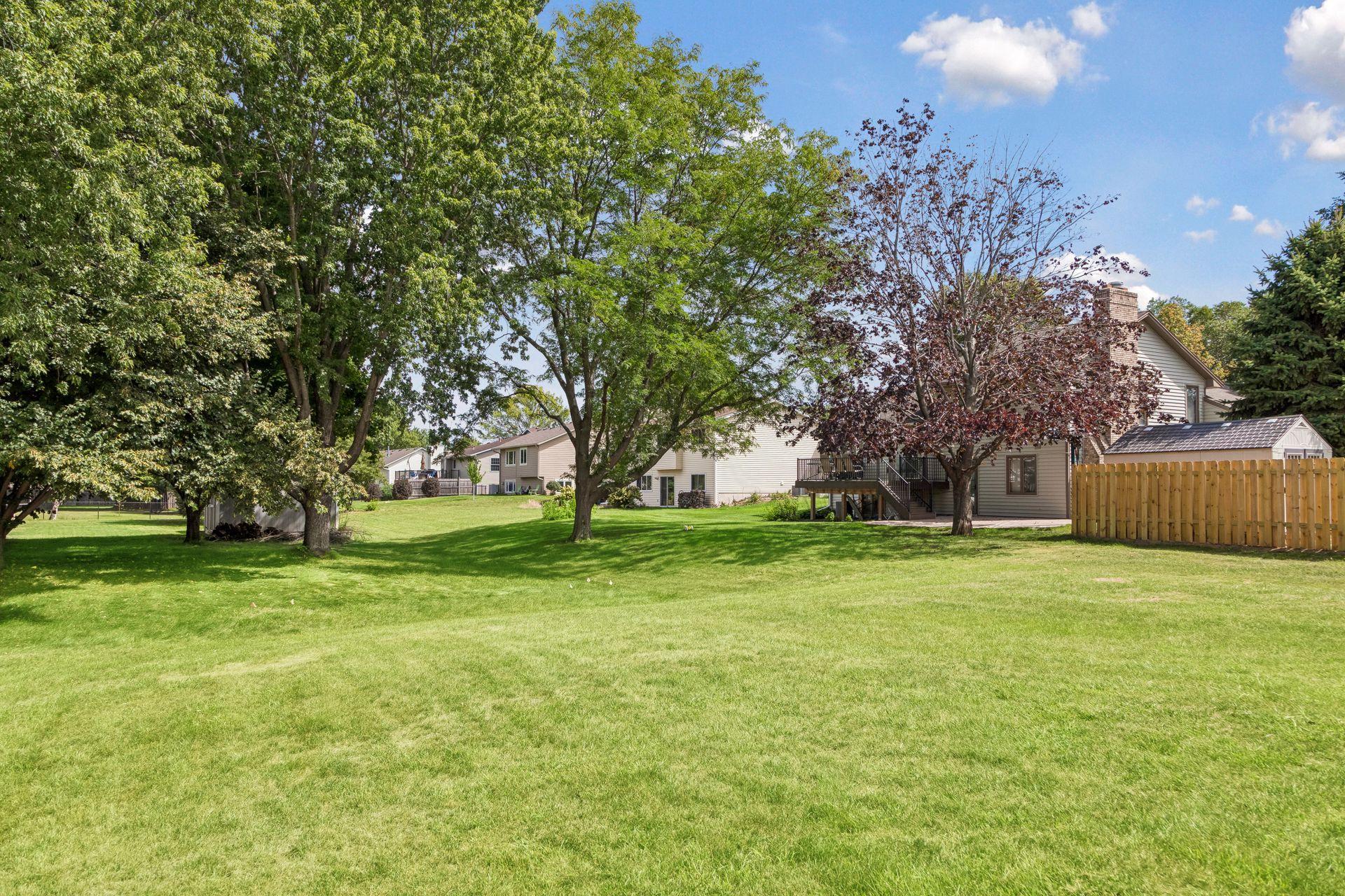 972 Pointe Way, Eagan, MN 55123