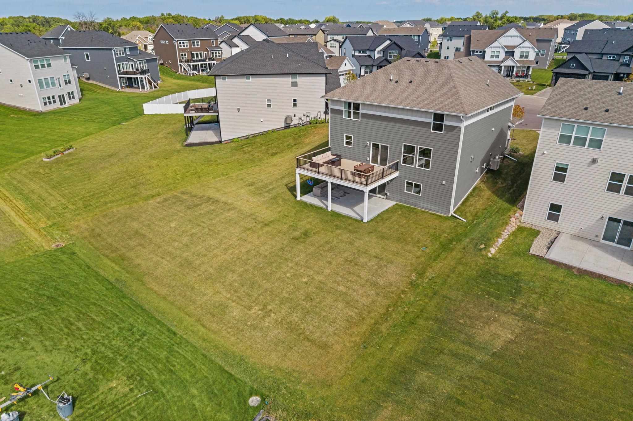 10575 Kingsview Ln N, Maple Grove, MN 55369