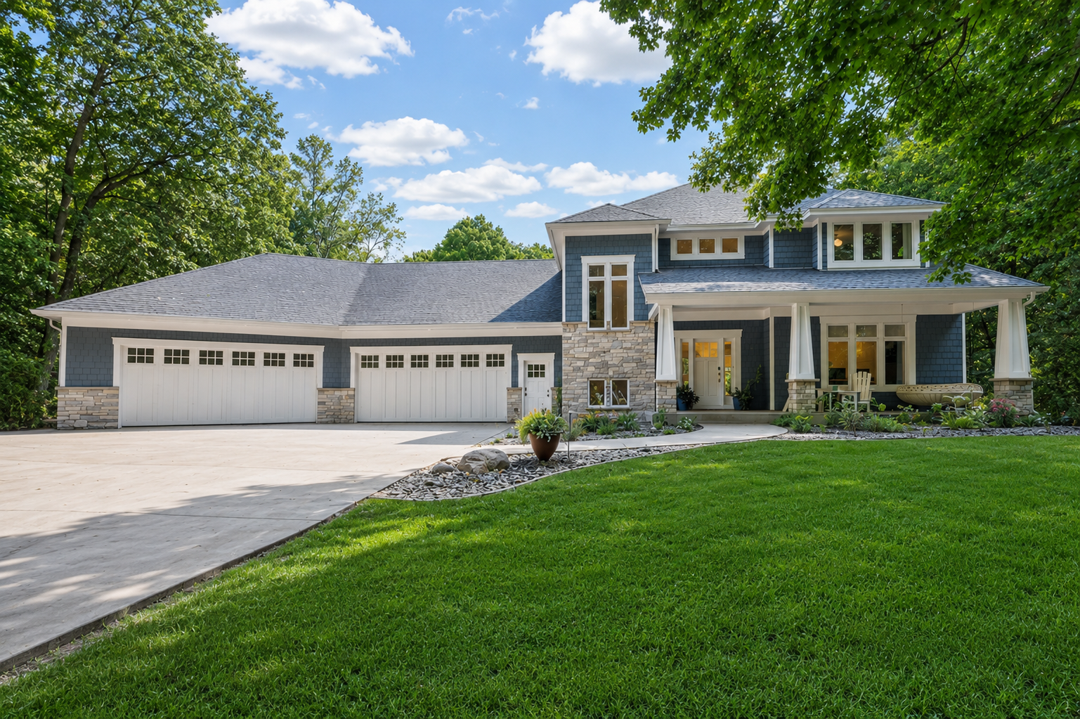 7381 165th St E, Prior Lake, MN 55372