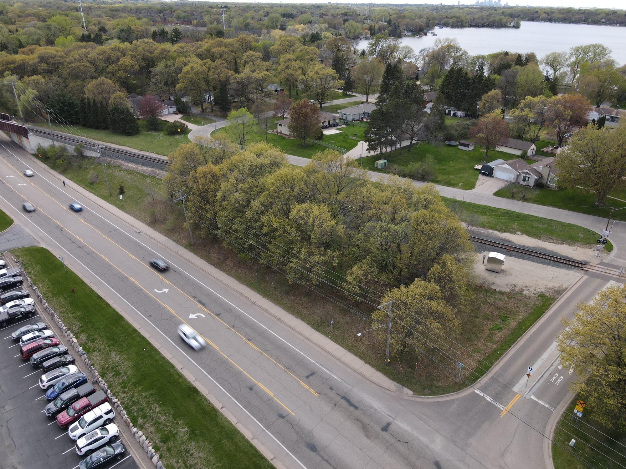 32xx Rice St, Shoreview, MN 55126