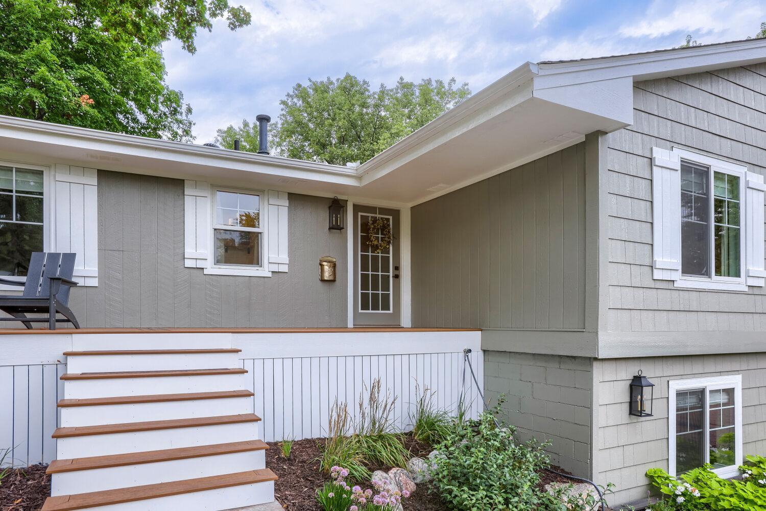 8605 Maple Grove Pw N, Maple Grove, MN 55311