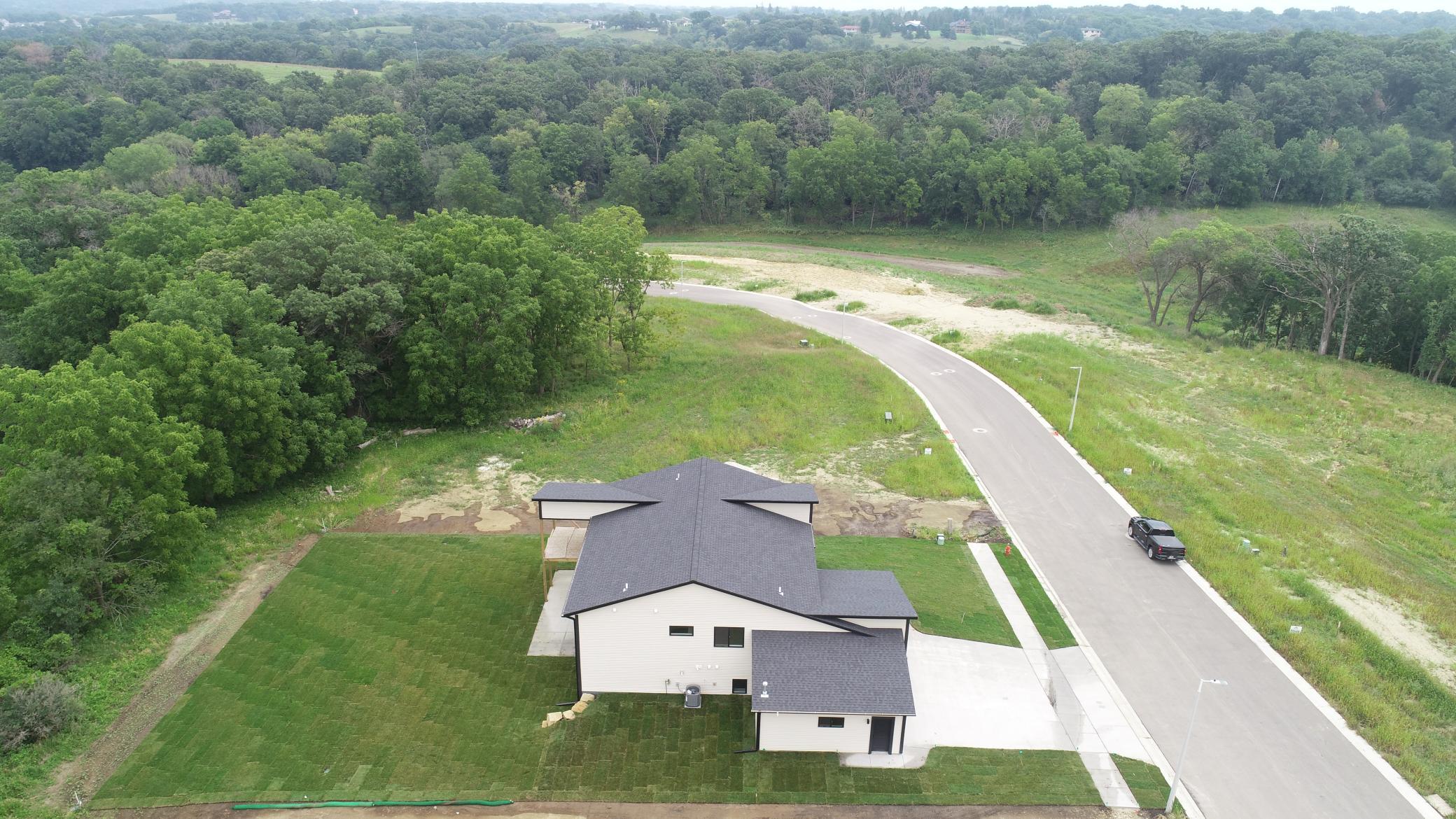 3503 Stonehedge Dr NE, Rochester, MN 55906
