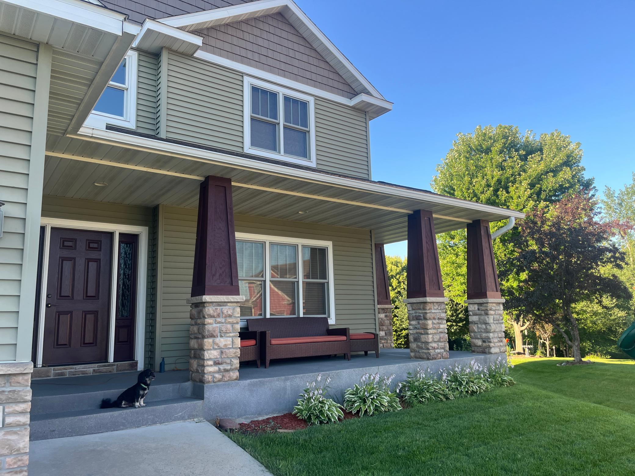 2915 Lake Vista Dr NW, Rochester, MN 55901