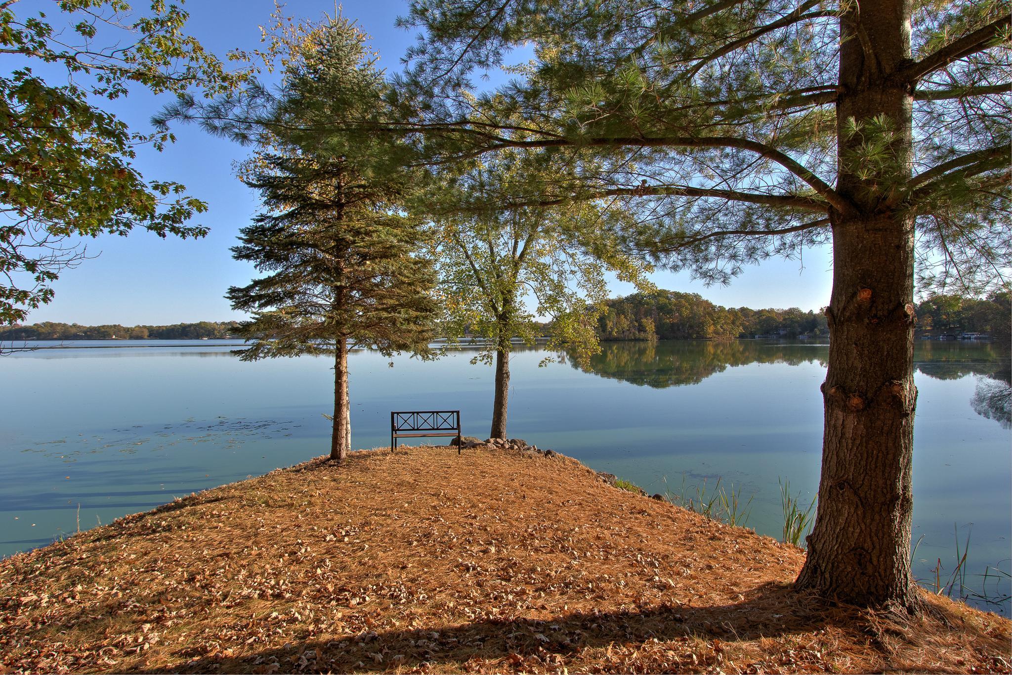 2097 Peninsula Dr, Mora, MN 55051