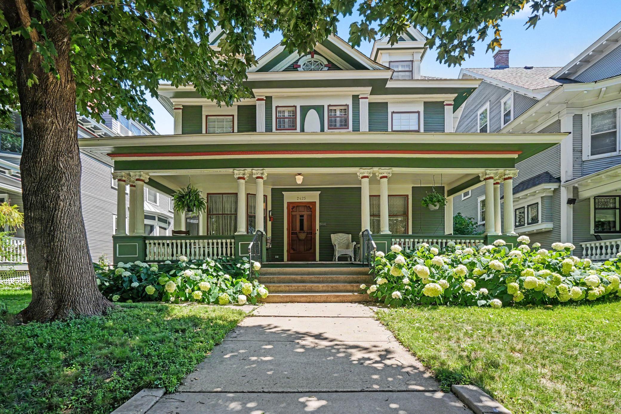 2425 Bryant Ave S, Minneapolis, MN 55405