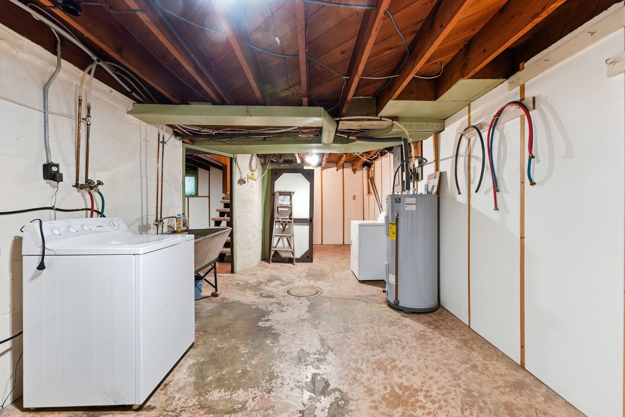 231 Maple St, Sauk Centre, MN 56378