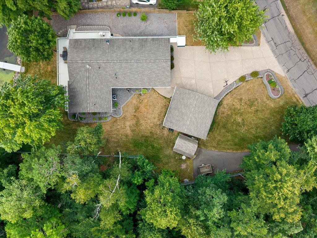 15809 Pine Shores Rd, Brainerd, MN 56401