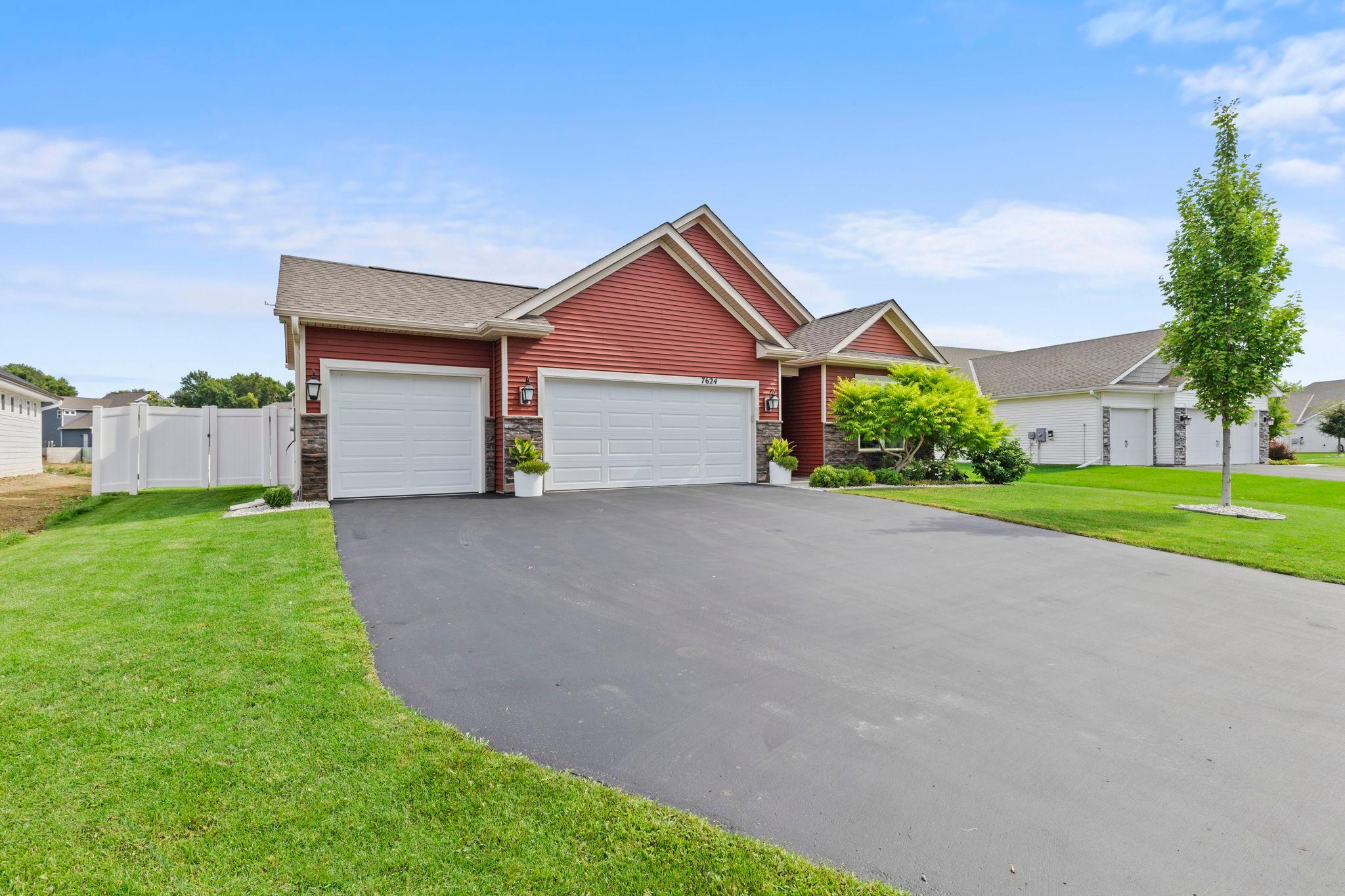 7624 Ochoa Ave NE, Otsego, MN 55330