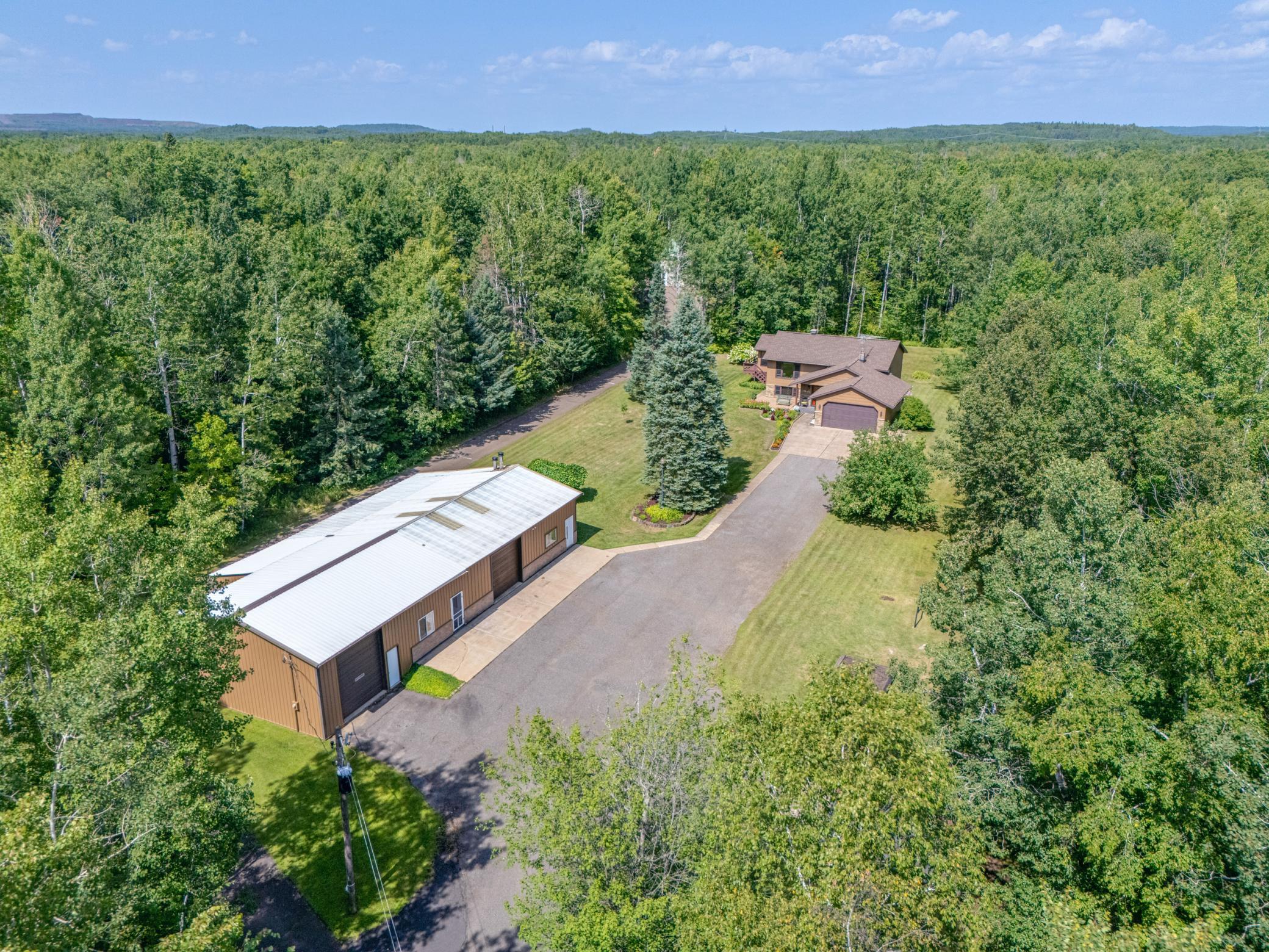 11387 Spudville Rd, Hibbing, MN 55746