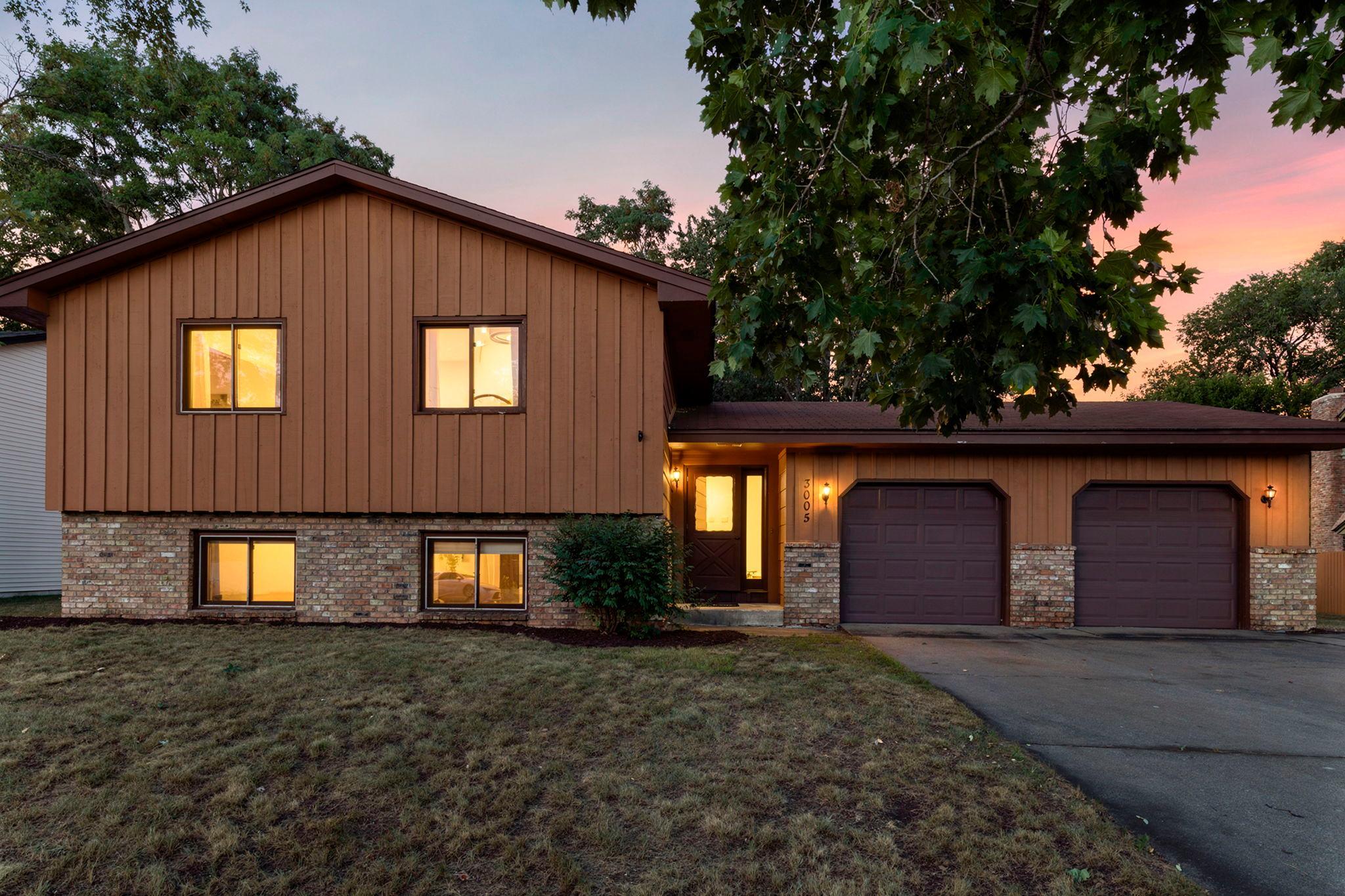 3005 114th Ln NW, Coon Rapids, MN 55433