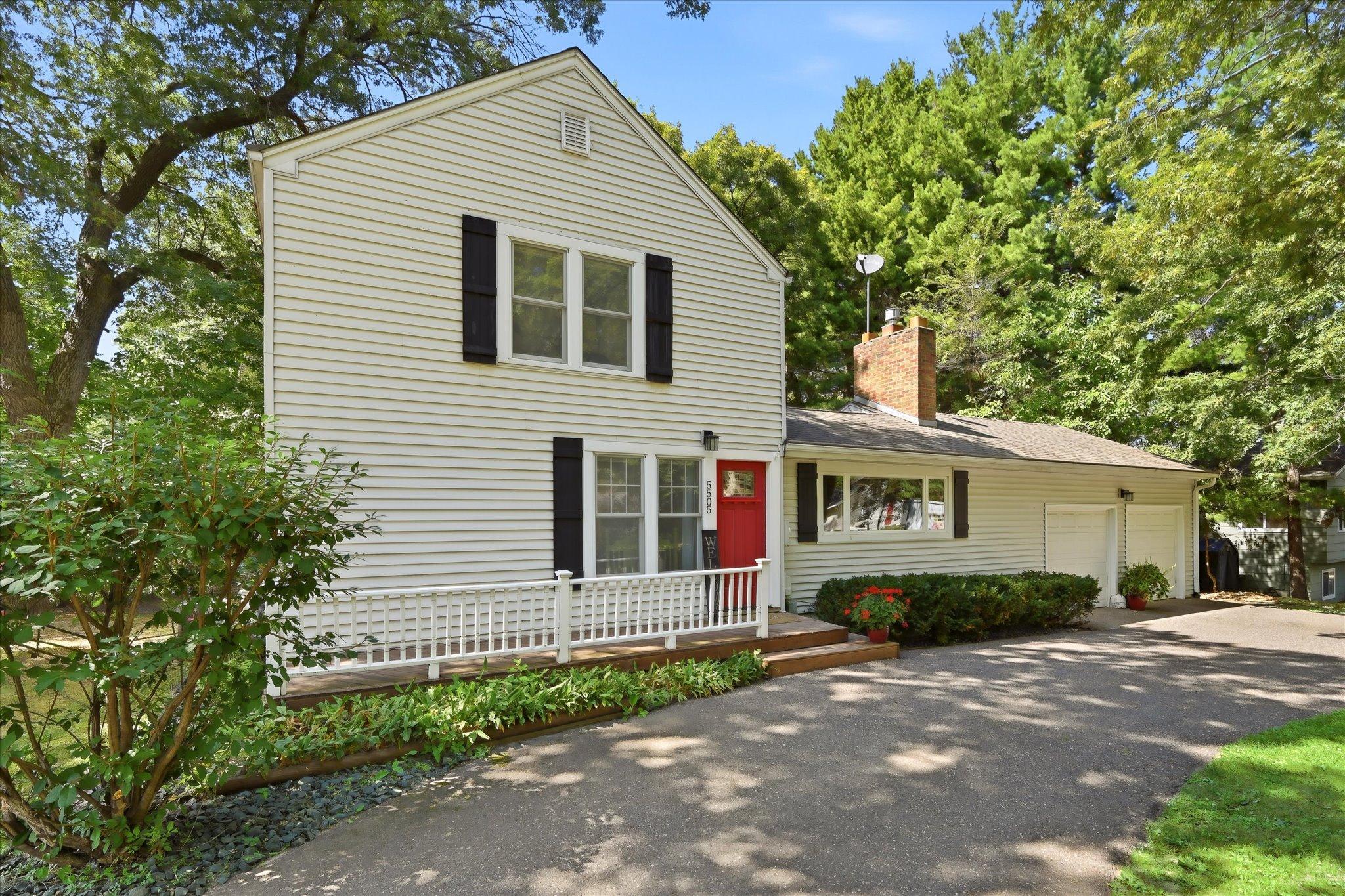 5505 Portland Ave, White Bear Lake, MN 55110