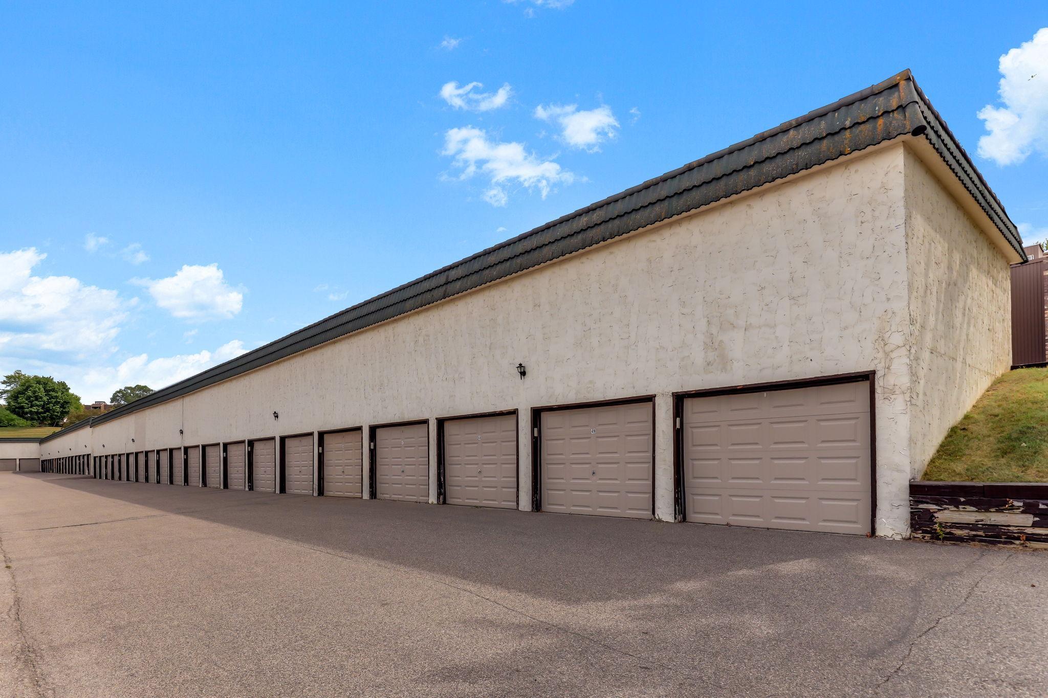 12864 Nicollet Ave #202, Burnsville, MN 55337