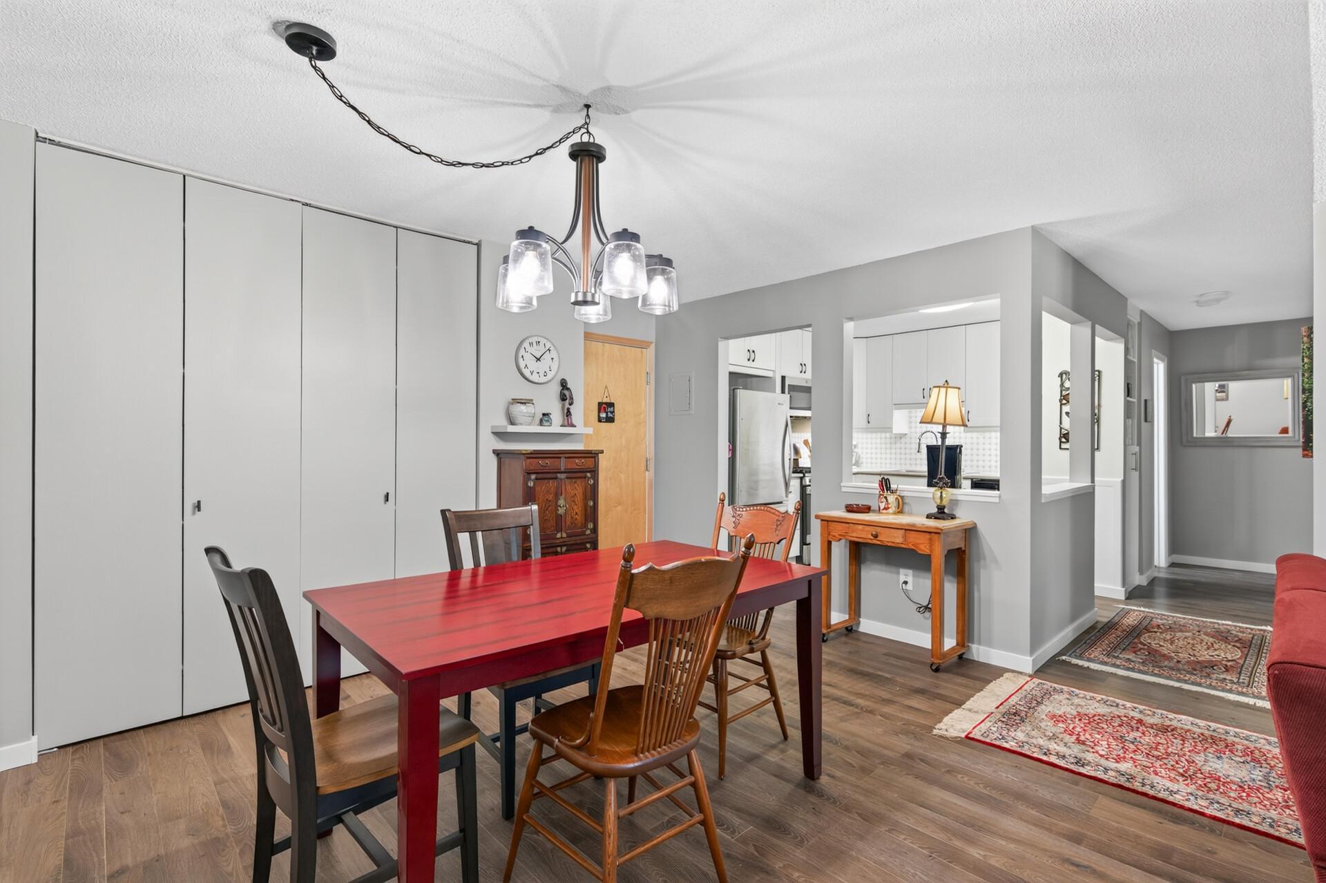 4820 Park Commons Dr #138, Saint Louis Park, MN 55416