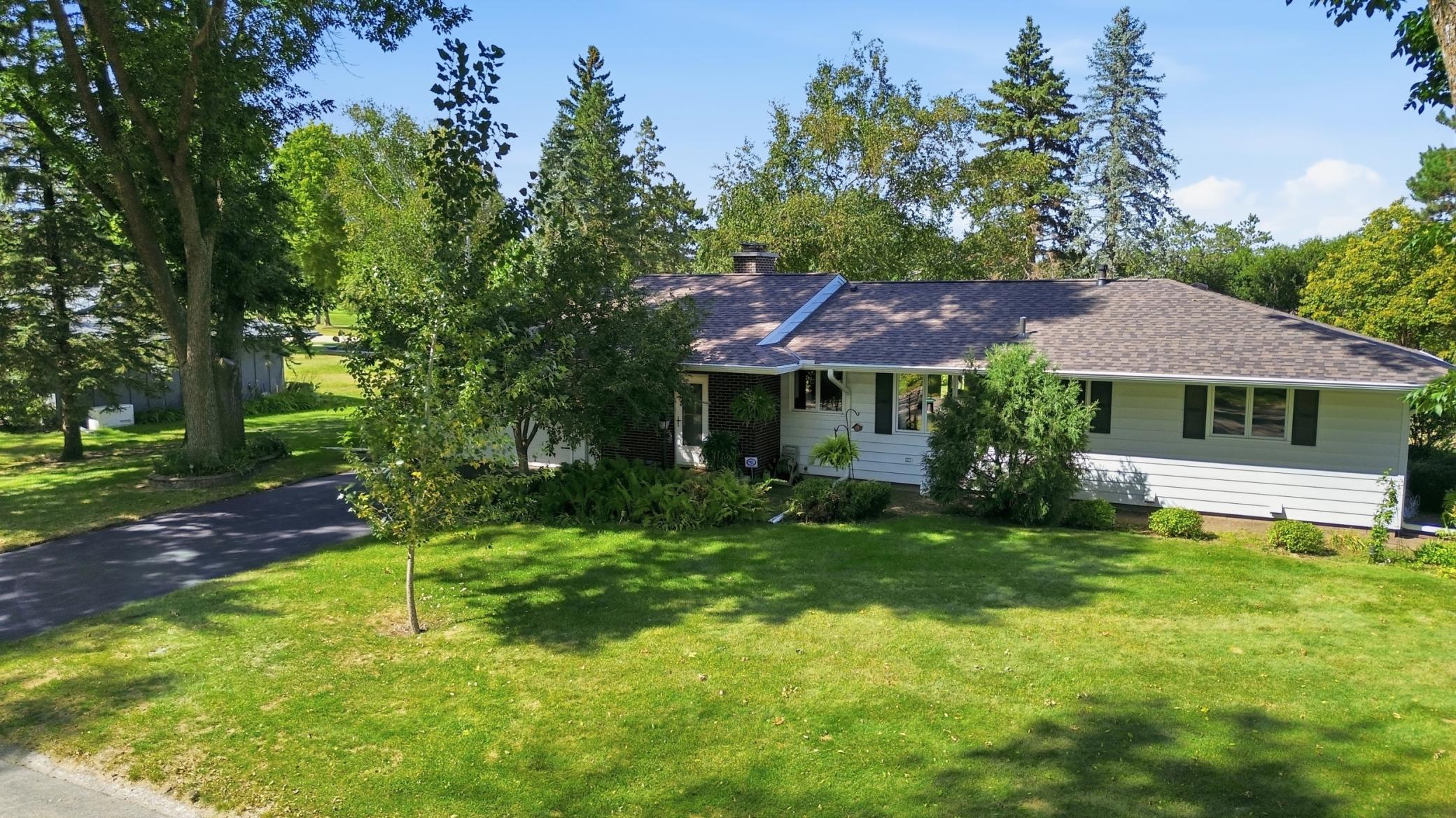 1828 16th St NW, Faribault, MN 55021