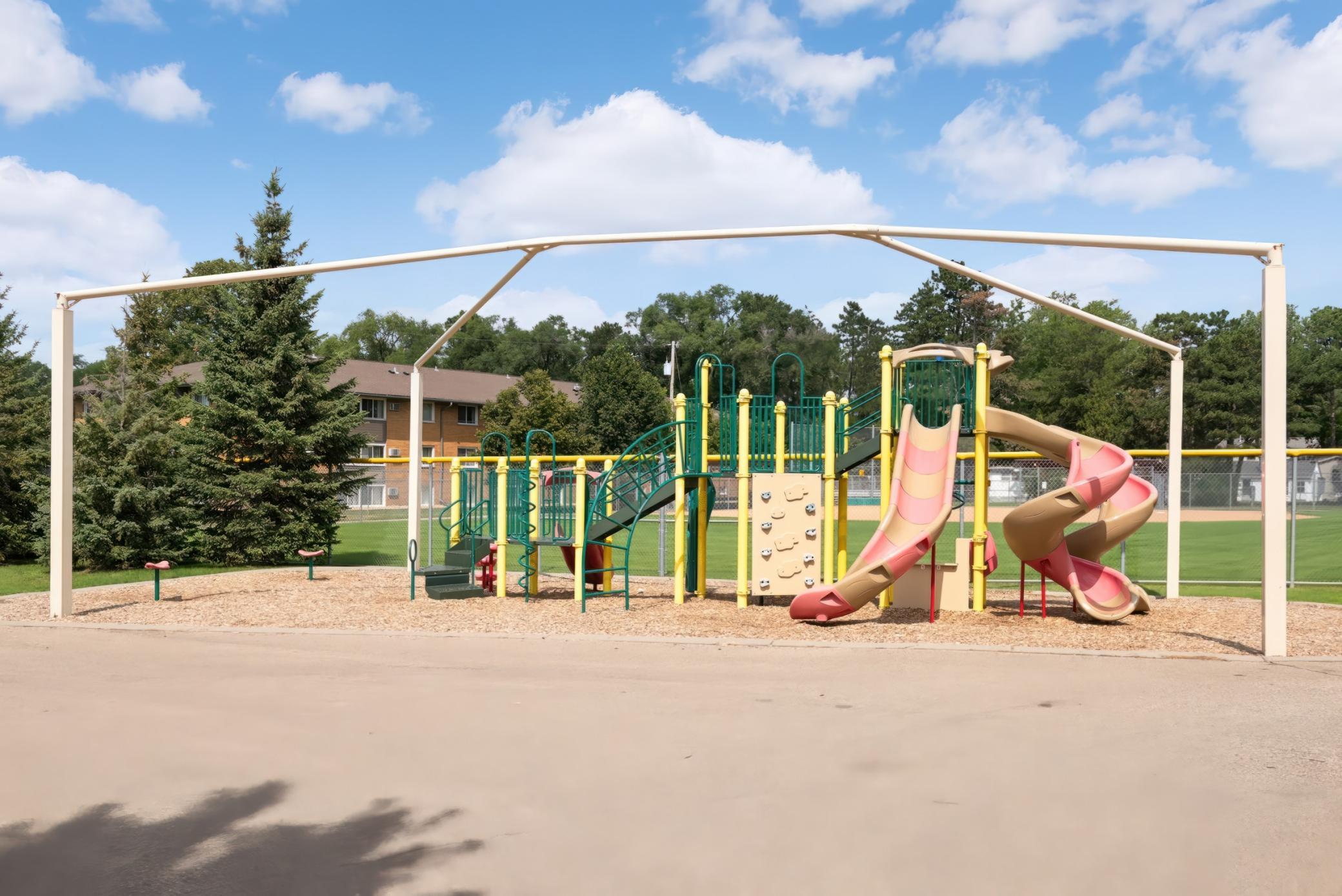 7600 Lyndale Ave S #312, Richfield, MN 55423