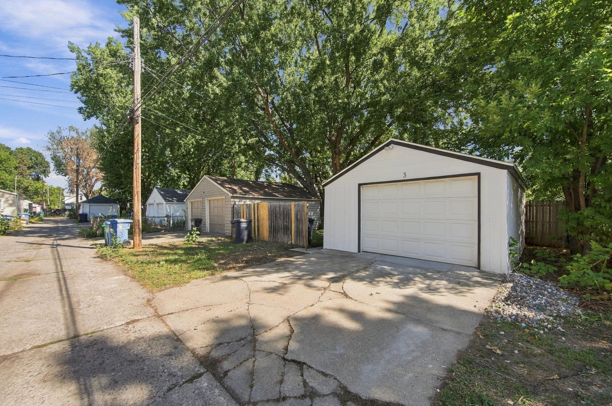 3432 34th Ave S, Minneapolis, MN 55406
