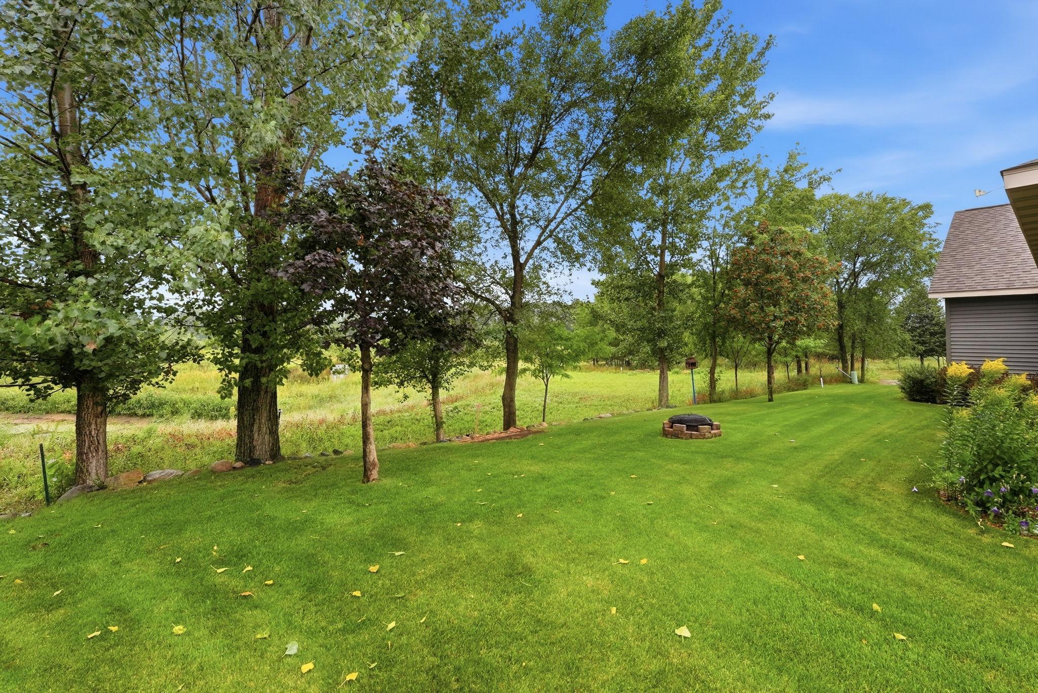 7022 Northwood Ln, Saint Cloud, MN 56303