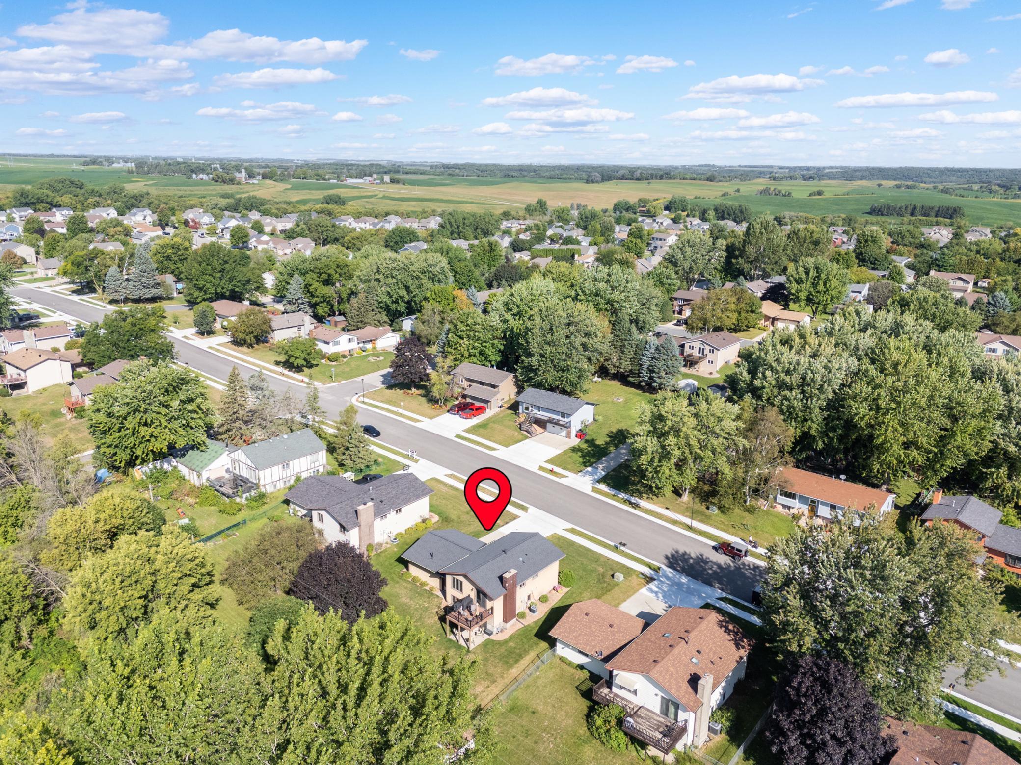 316 7th St NW, Byron, MN 55920