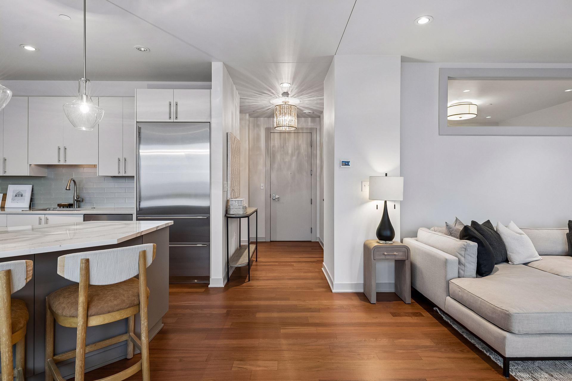 3209 Galleria #1103, Minneapolis, MN 55435